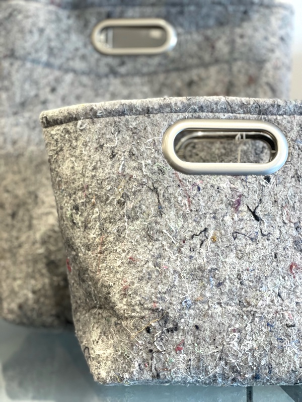 バッグ Hender Scheme Recycled felt hole bag 4550512834700_org.jpg