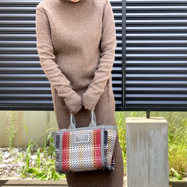 「A.D.M.J.」チェック柄トートバック “TWEED TWILL TOTEBAG 28cm”