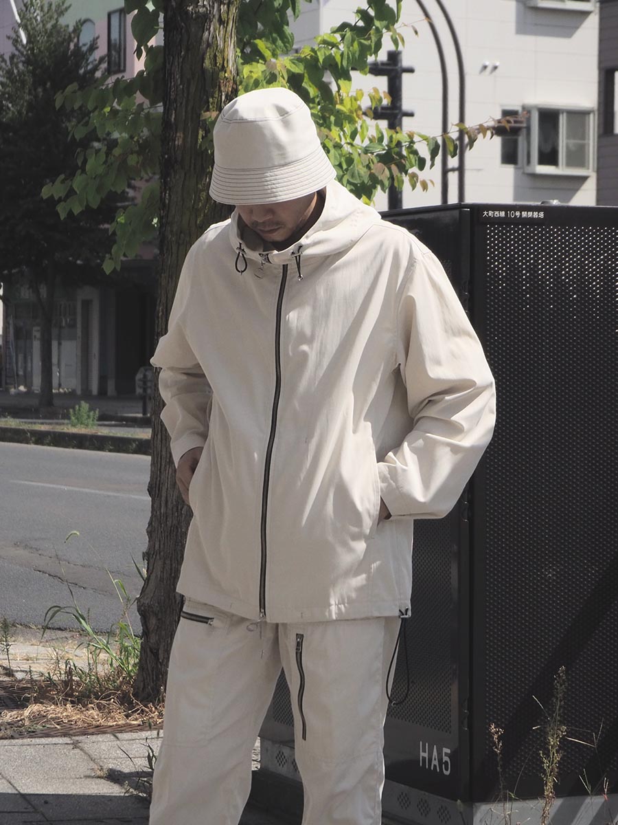 ANEI】 アーネイの秋冬に着る“STONE GREY”カラー | CIENTO BLOG