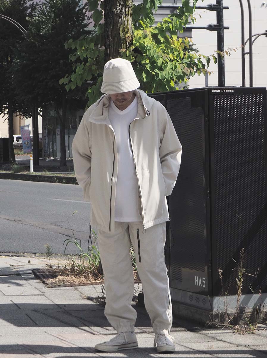 ANEI アーネイ R-2 WIND PARKA STONE GREY f