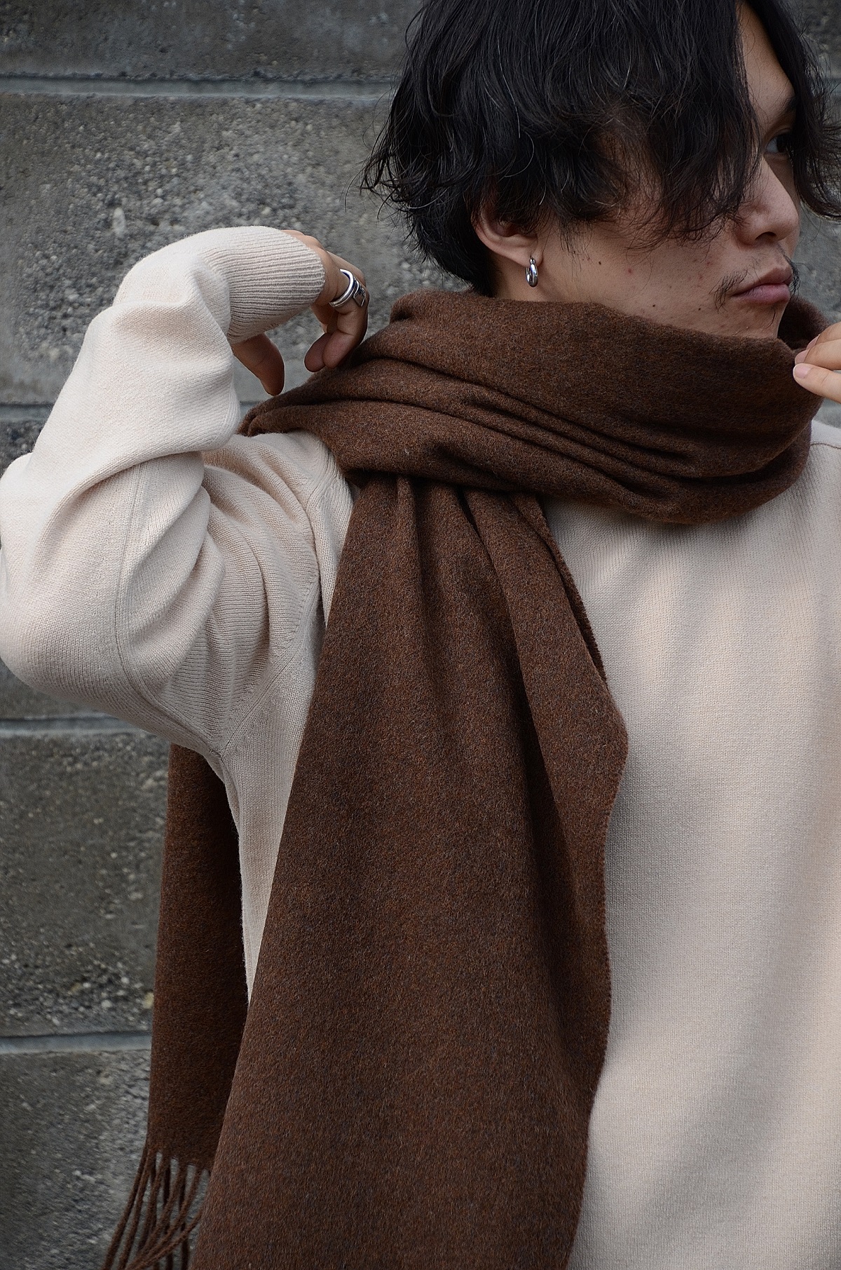 Acne Studios】アクネスストゥディオスのマフラーは早い者勝ち