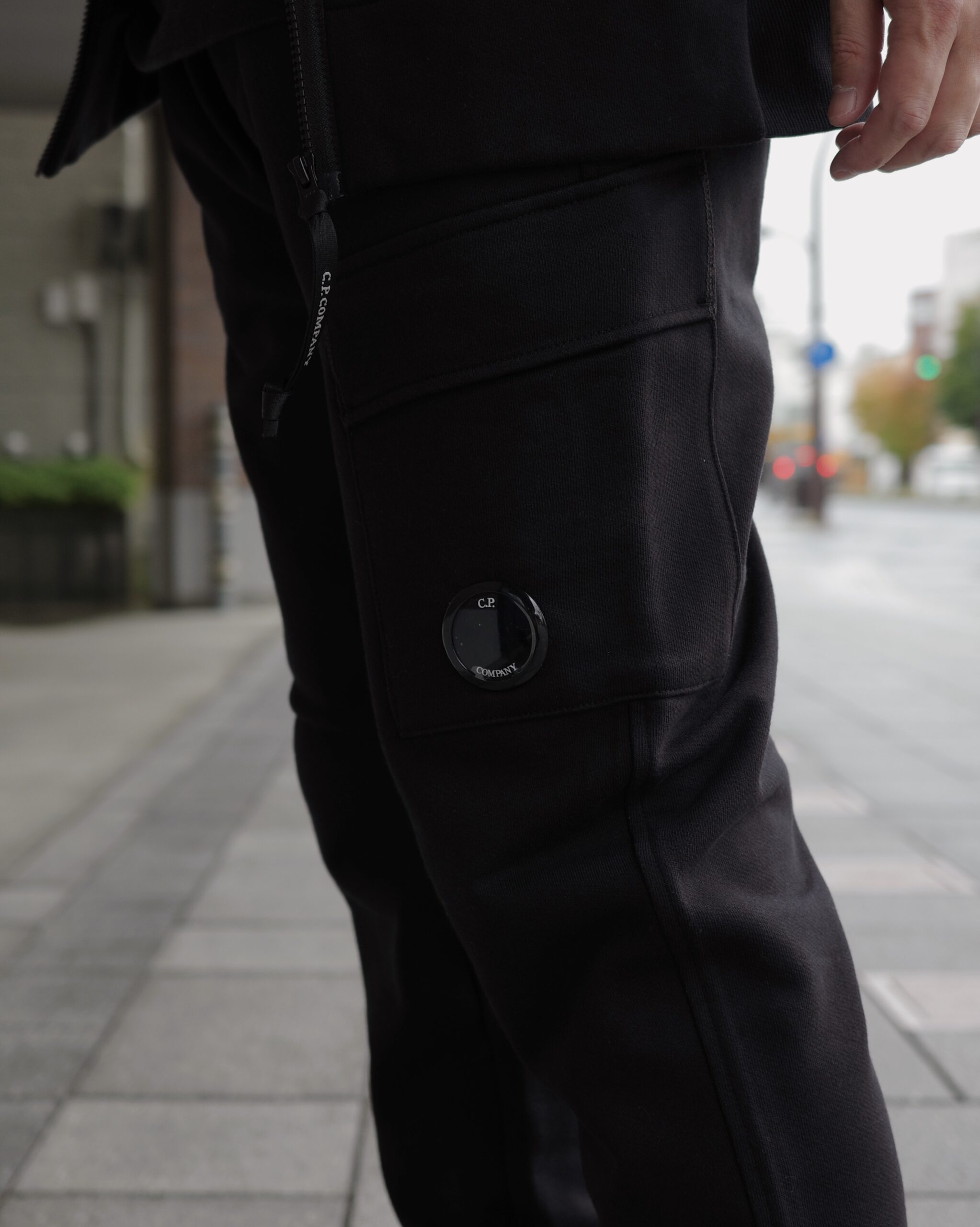 C.P. Company】DIAGONAL RAISED FLEECE TRACK PANTS | CIENTO BLOG