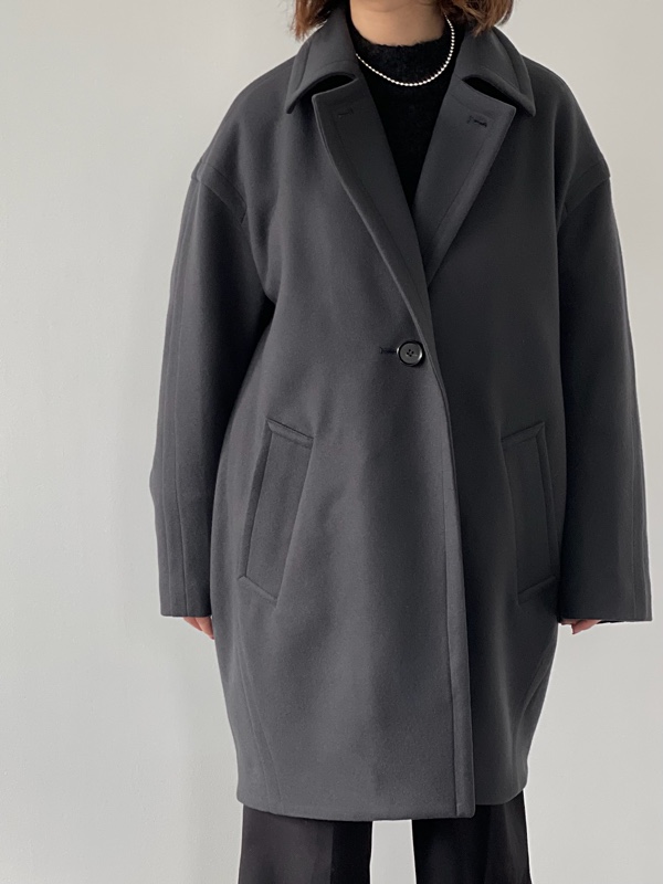 CINOH」“BONDING MELTON COAT” & “ALPACA RAGLAN BOTTE NECK KNIT