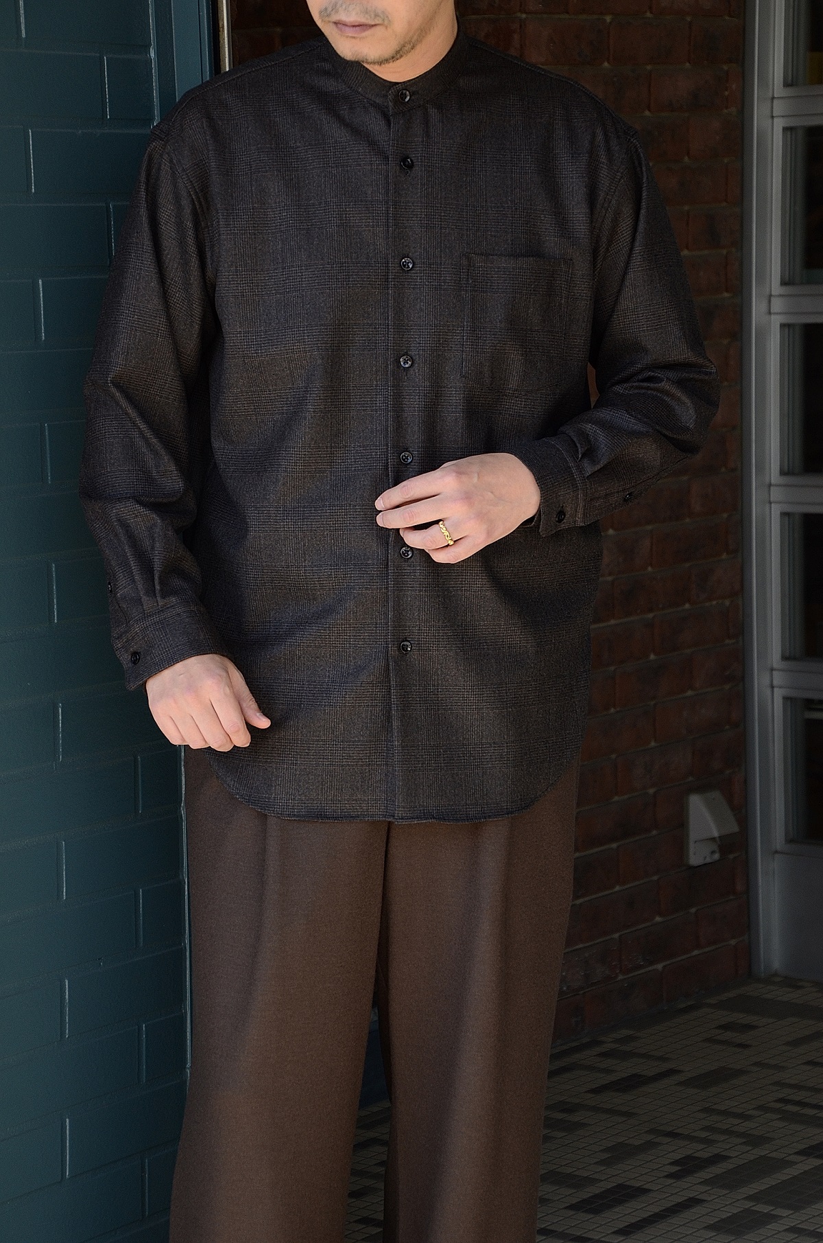 WEWILL ウィーウィル BAND COLLAR DT SHIRT Brown e