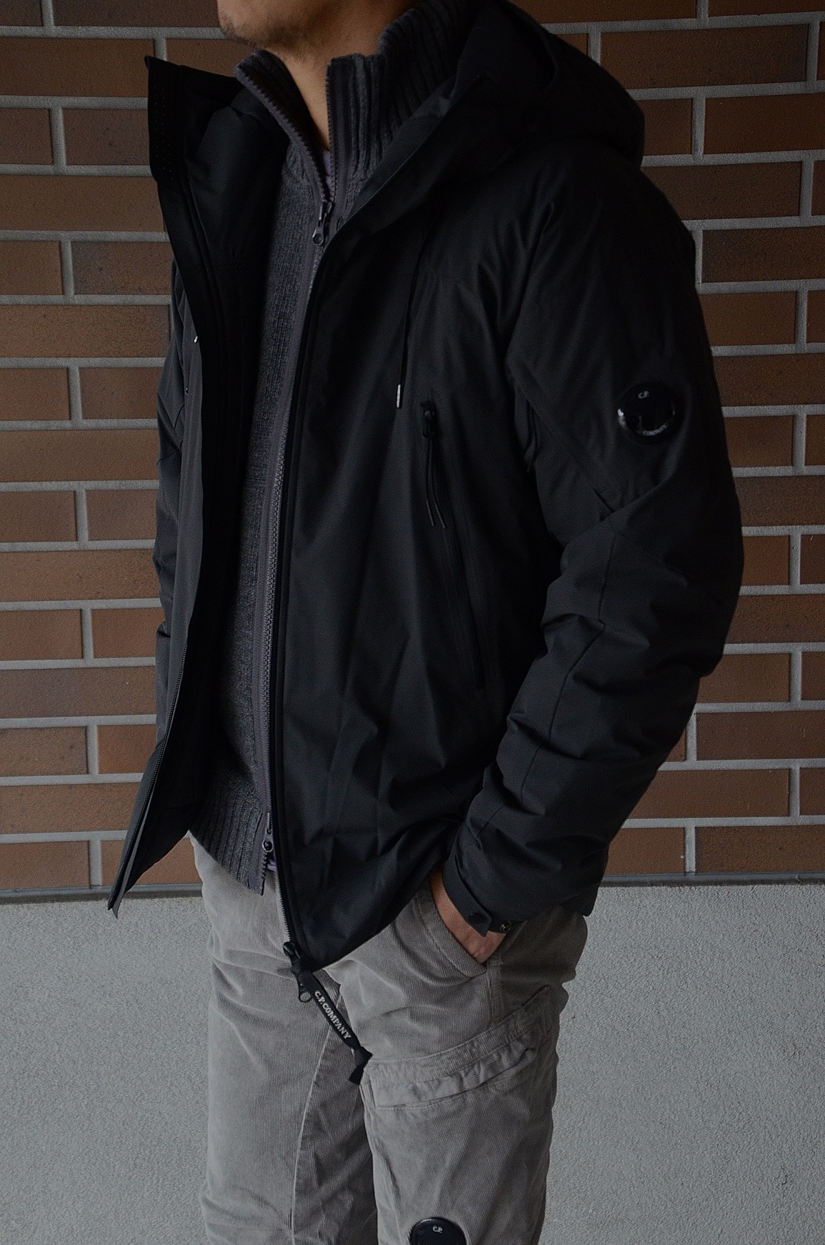 平本蓮着C.P. COMPANYゴーグルパッチBA-TICワックス生地ベスト50 C.P. COMPANY】“PRO-TEK HOOD JACKET” ”C.P. SHELL-R MIXED