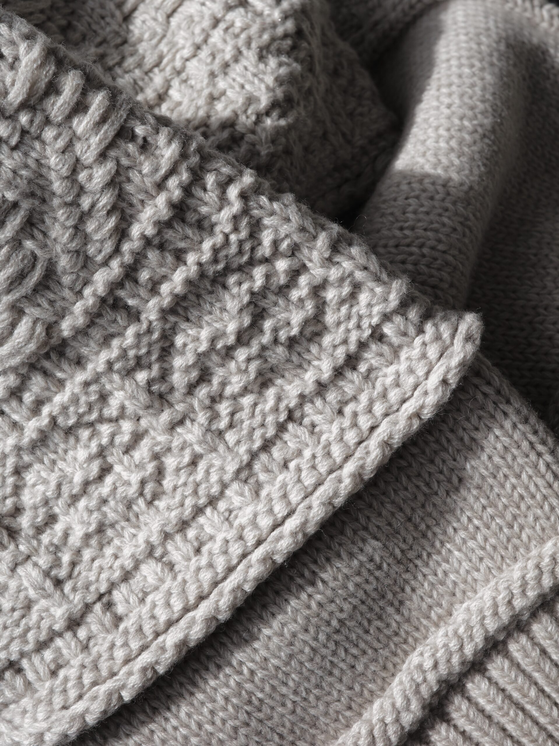 Name.】PATCHWORK KNIT SWEATER | CIENTO BLOG