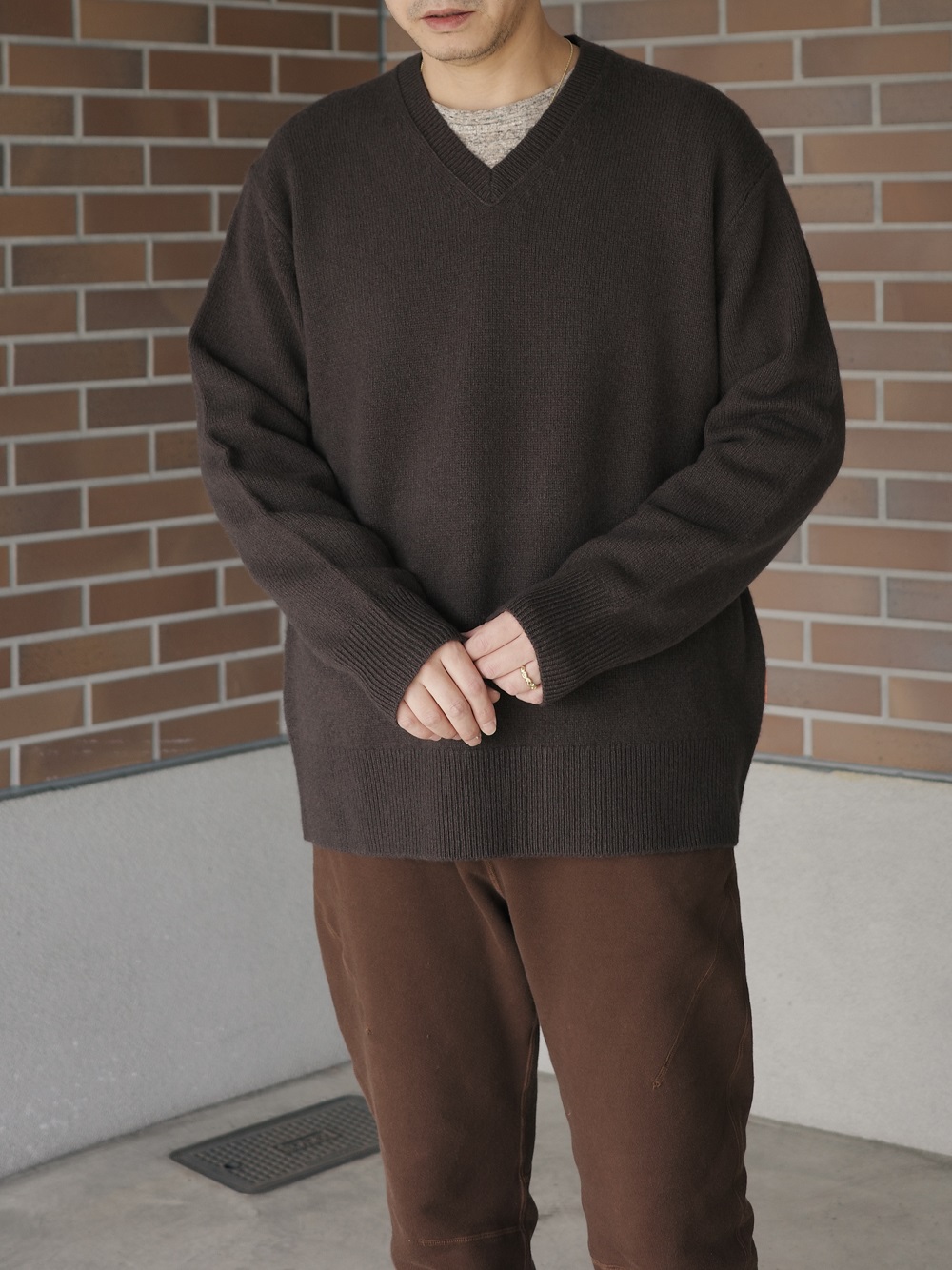 Acne Studios アクネストゥディオズ KNIT000334 Vネック ニット COFFEE BROWN f