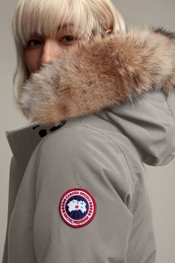 「CANADA GOOSE」人気モデル“ROSSCLAIR PARKA”