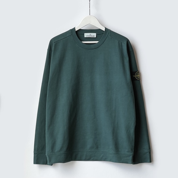 STONE ISLAND」ストーンアイランドと言えばこのスウェット。 | CIENTO BLOG