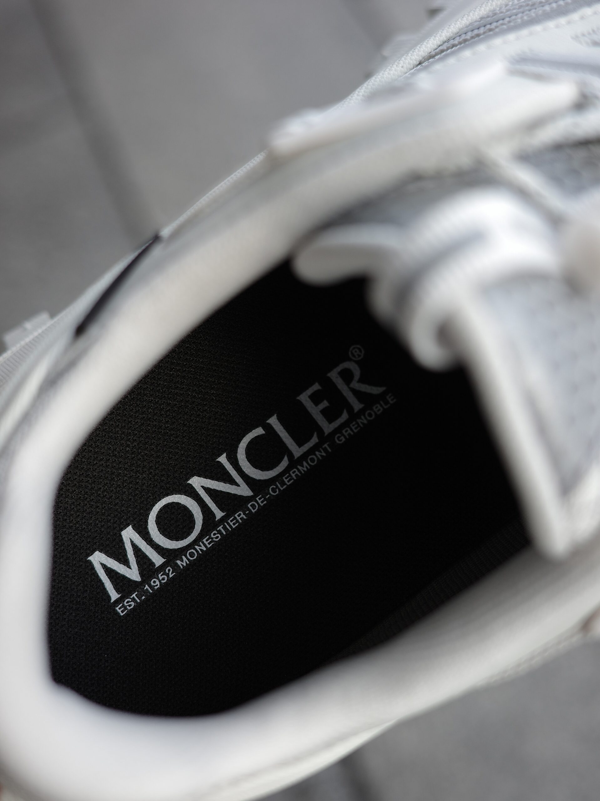 MONCLER モンクレール スニーカー メンズ 新作 正規取扱店 公式通販 送料無料