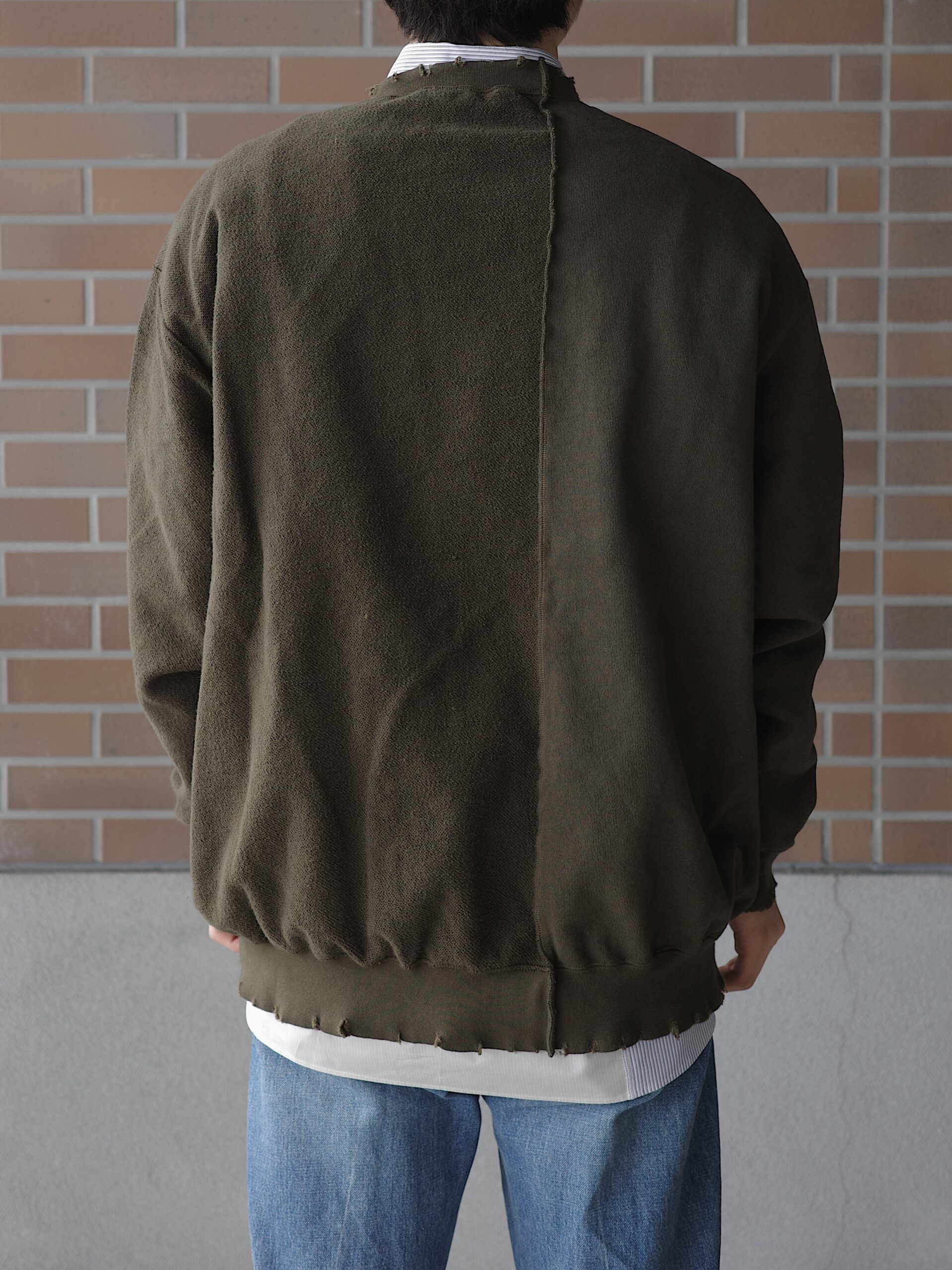 Name. EDGE AGING ASYMMETRIC SWEATSHIRT OLIVE ネーム スウェット ダメージ 正規取扱店 公式通販 送料無料