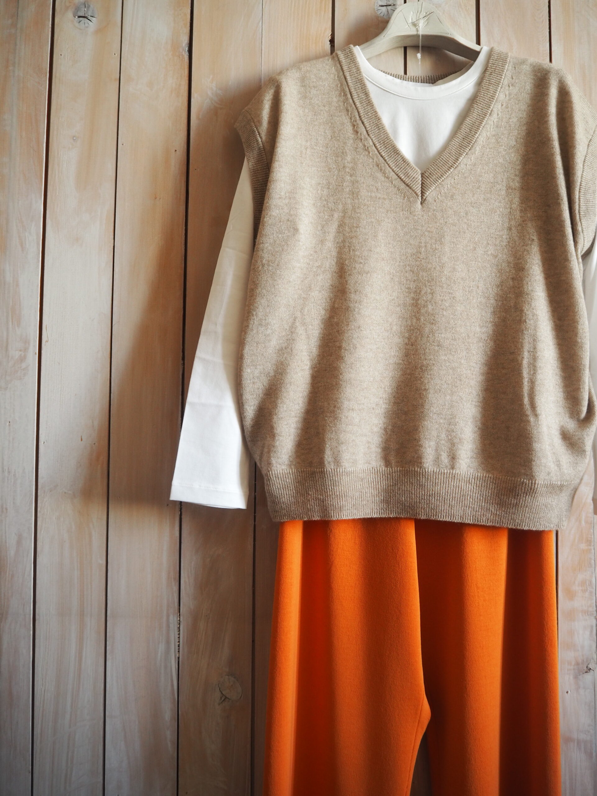 【AURALEE】 ” CASHMERE SILK KNIT ” & ” HIGH GAUGE RIB KNIT PANTS”