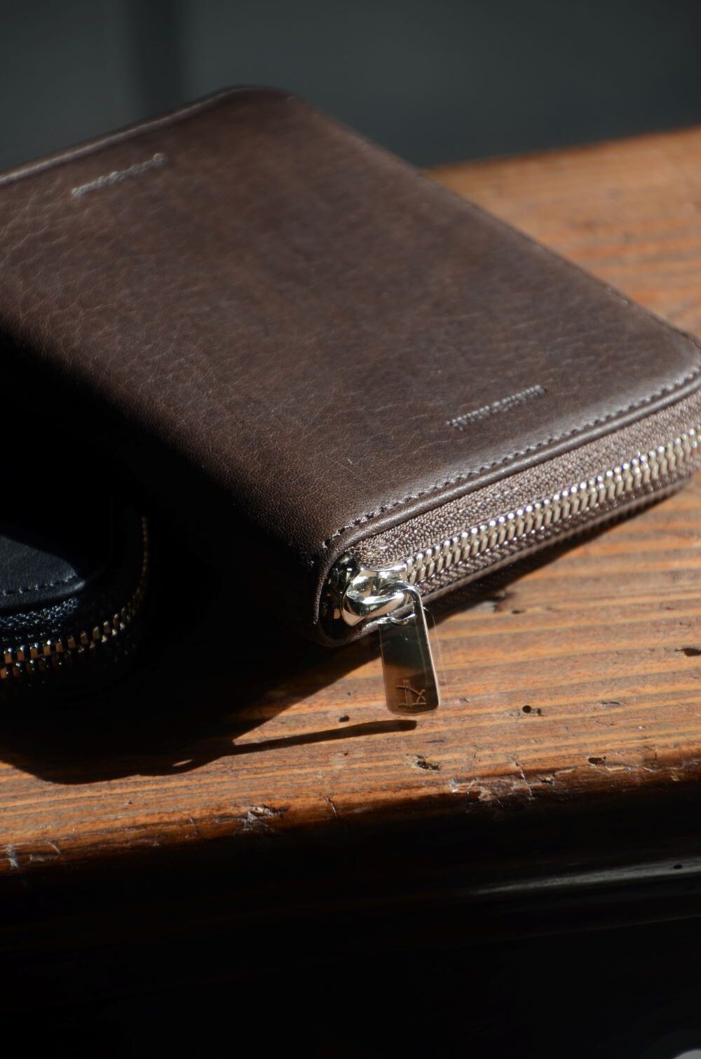 Hender Scheme エンダースキーマ “ square zip purse ”