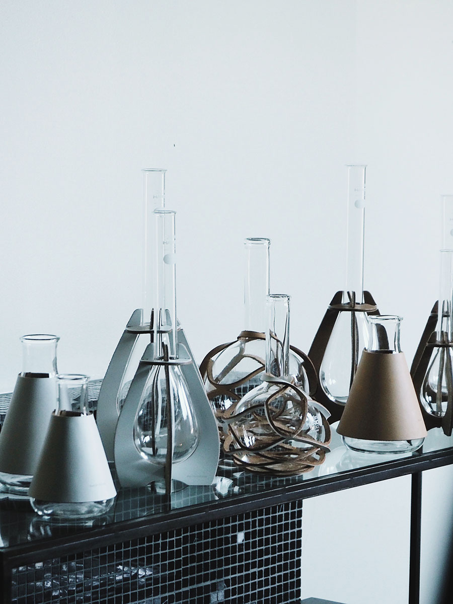 hender scheme エンダースキーマ science vase 化瓶