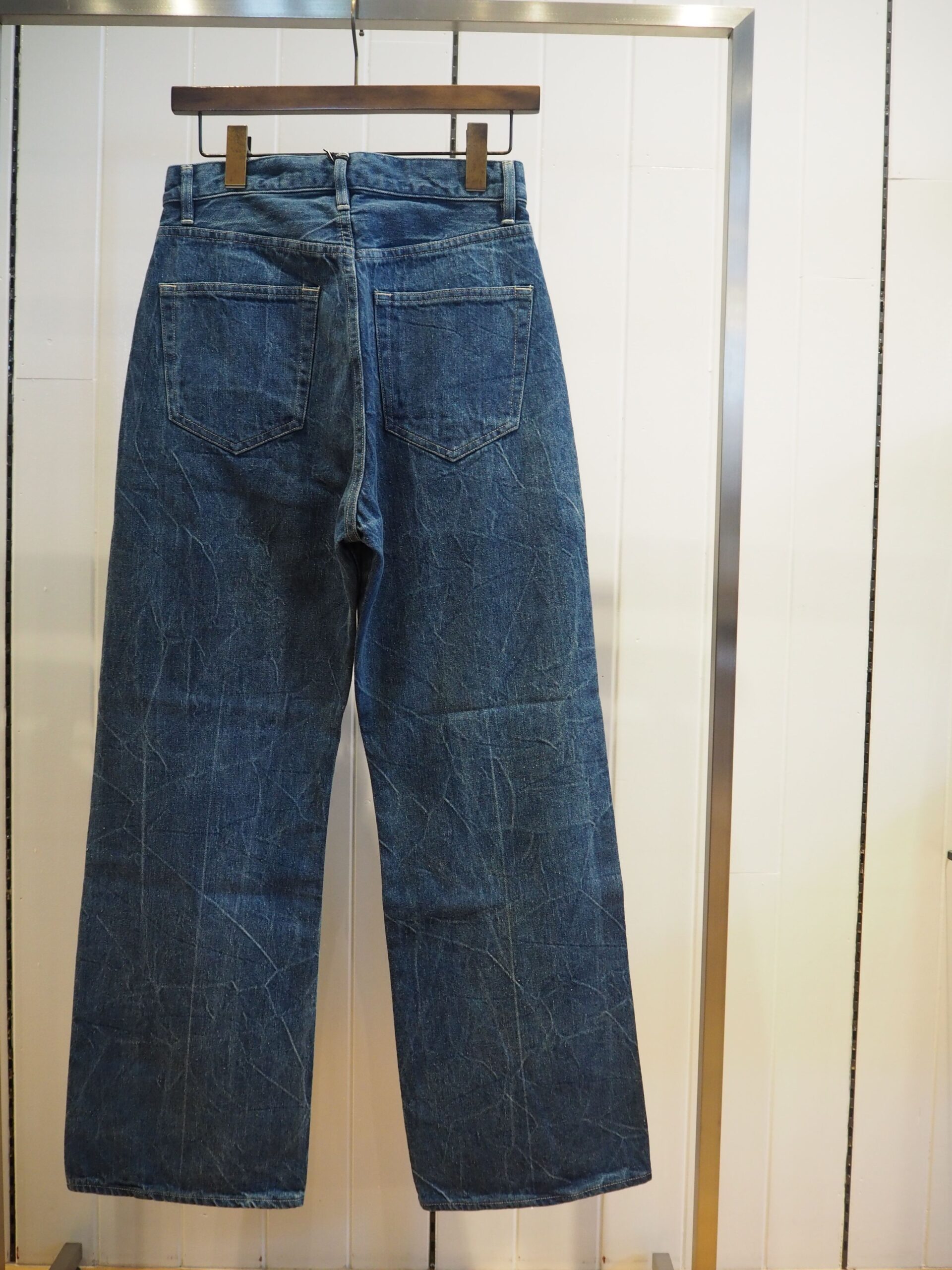 AURALEE】SELVEDGE FADED LIGHT DENIM PANTS | CIENTO BLOG