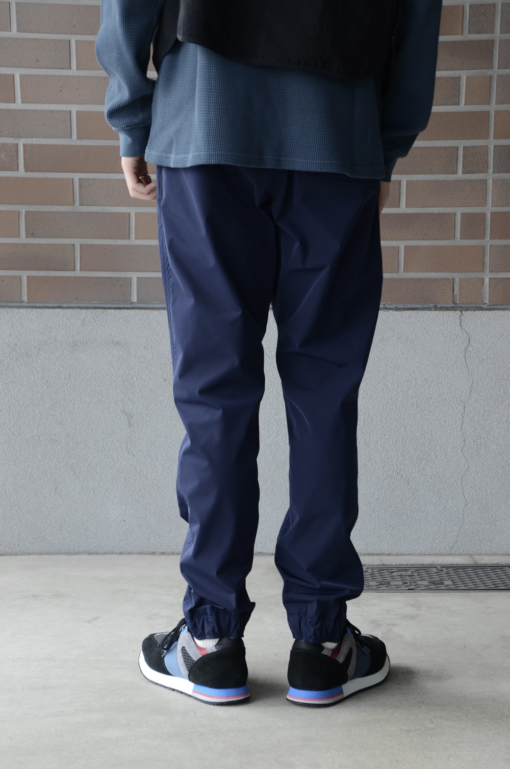 nonnative ノンネイティブ COACH EASY RIB PANTS POLY TWILL STRETCH DICROS🄬 SOLO