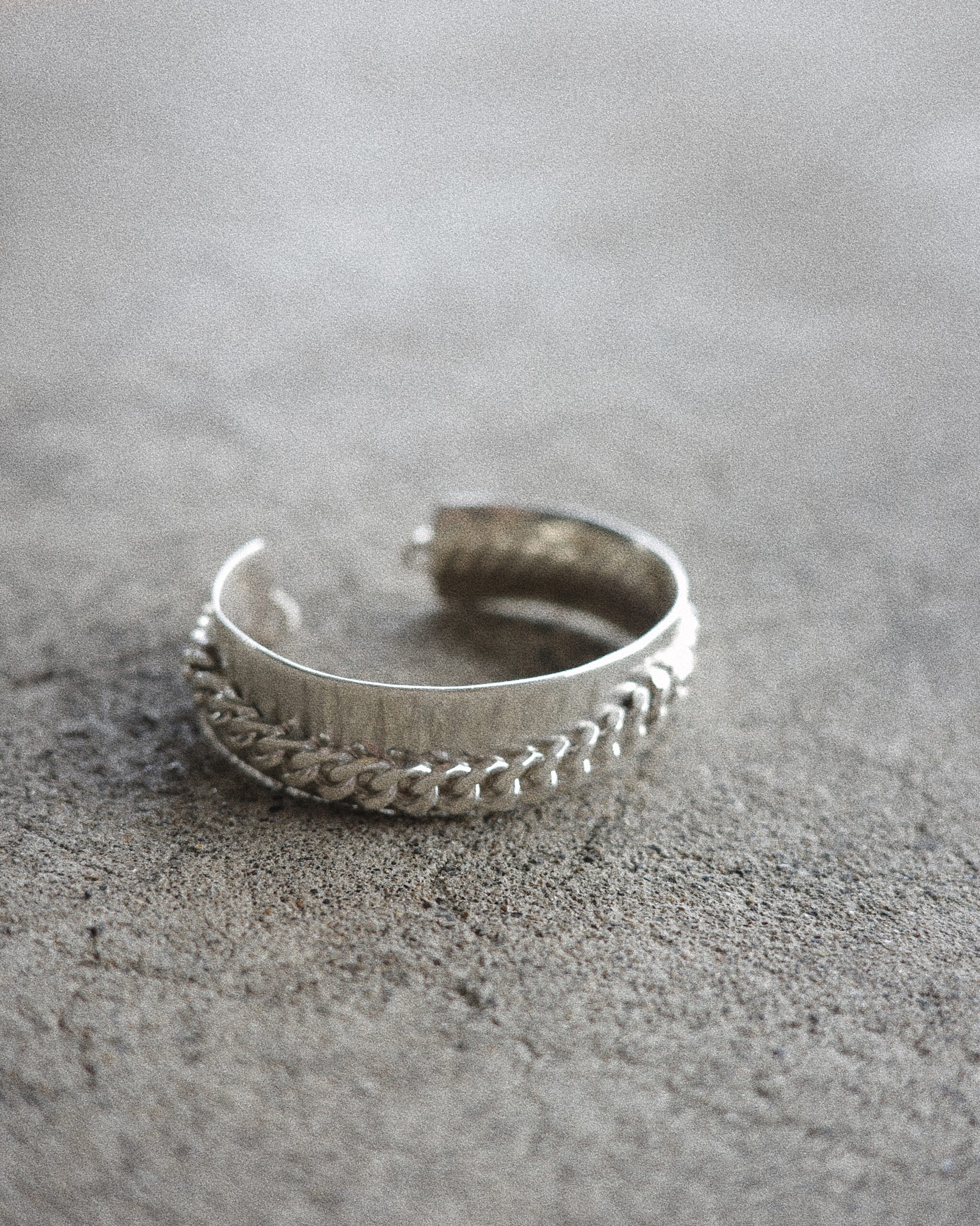 poda flowing combination bangle