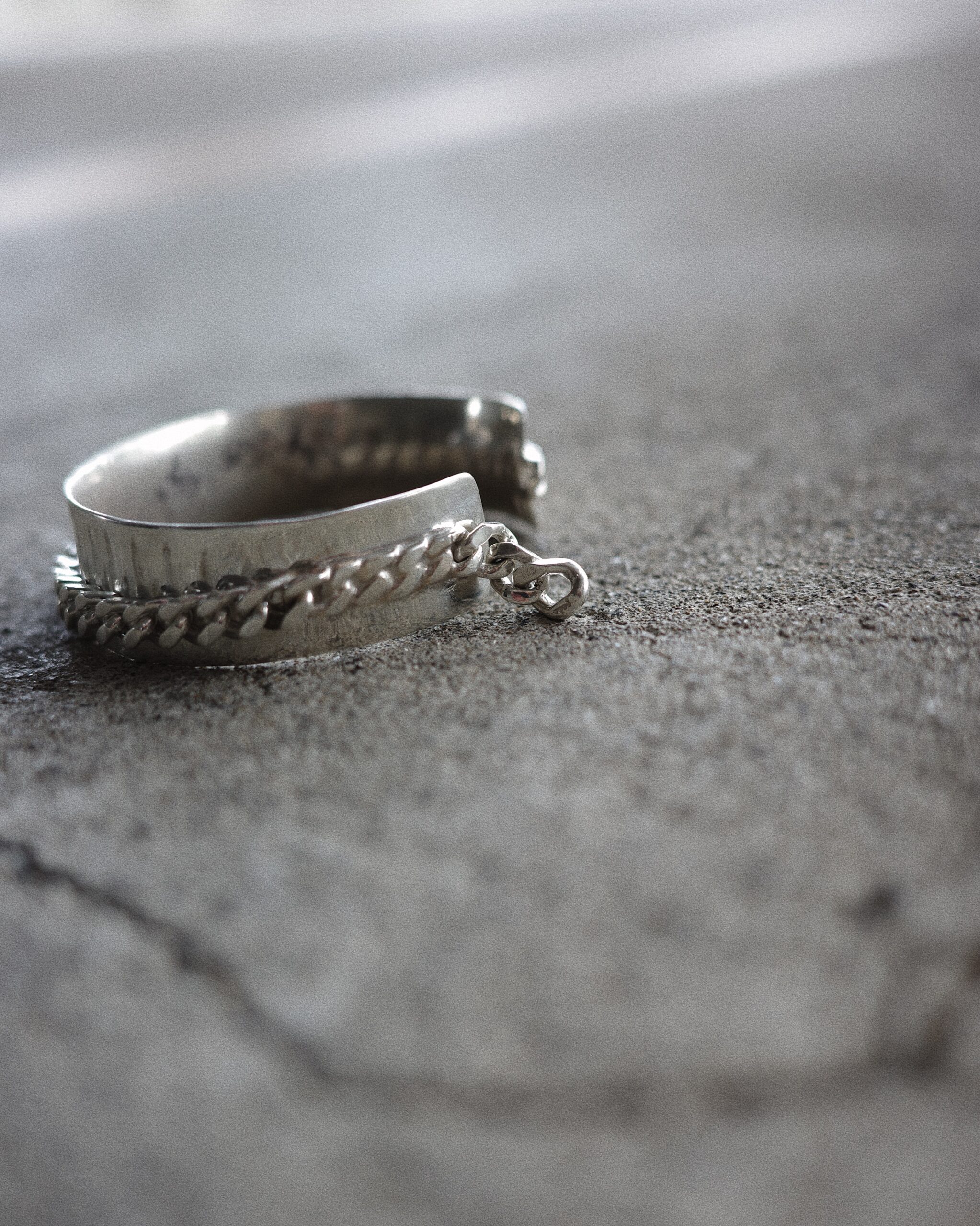 poda flowing combination bangle