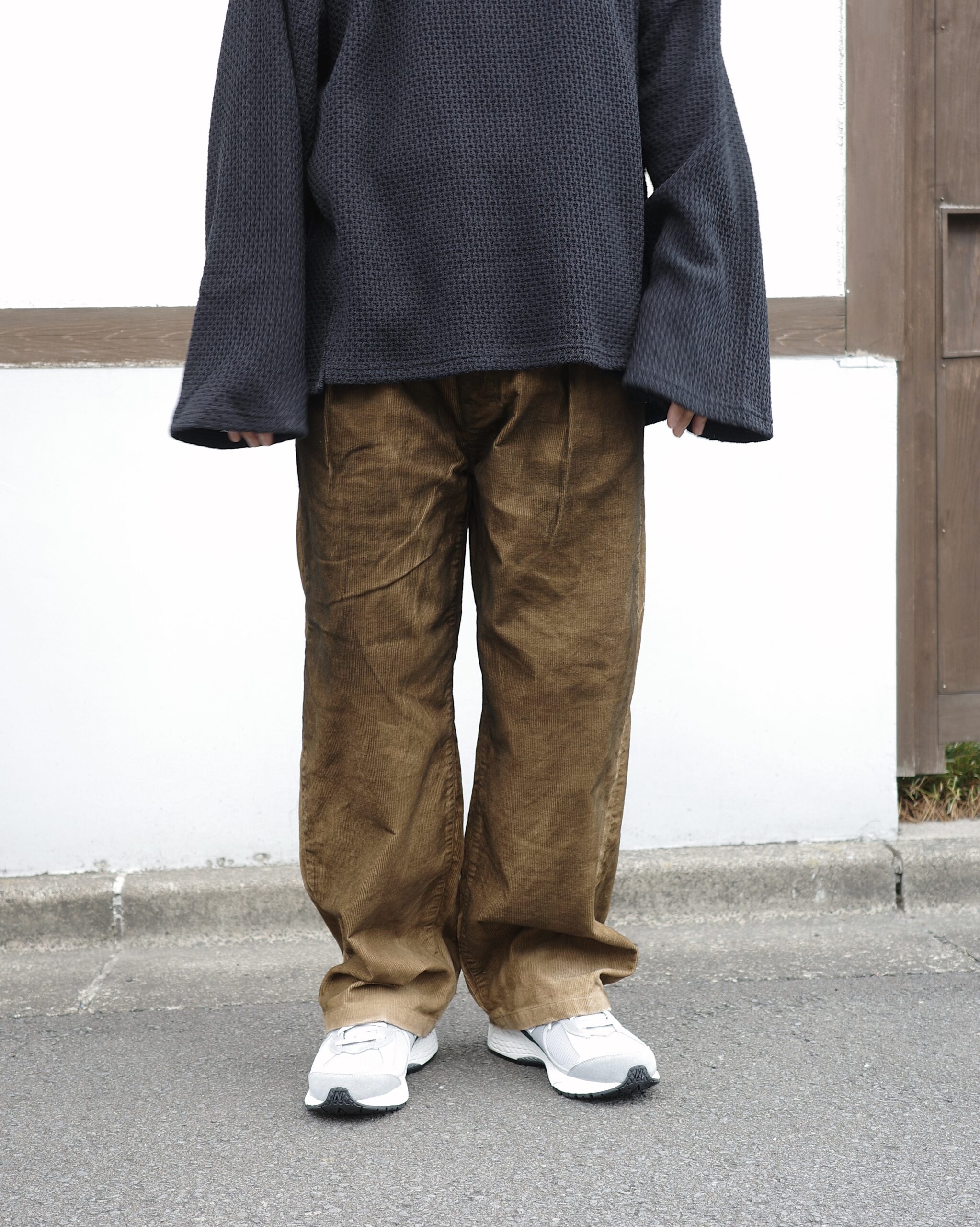 ANCELLM】CHAIN KNIT HI-NECK LS T-SHIRT・AGING CORDUROY PANTS 