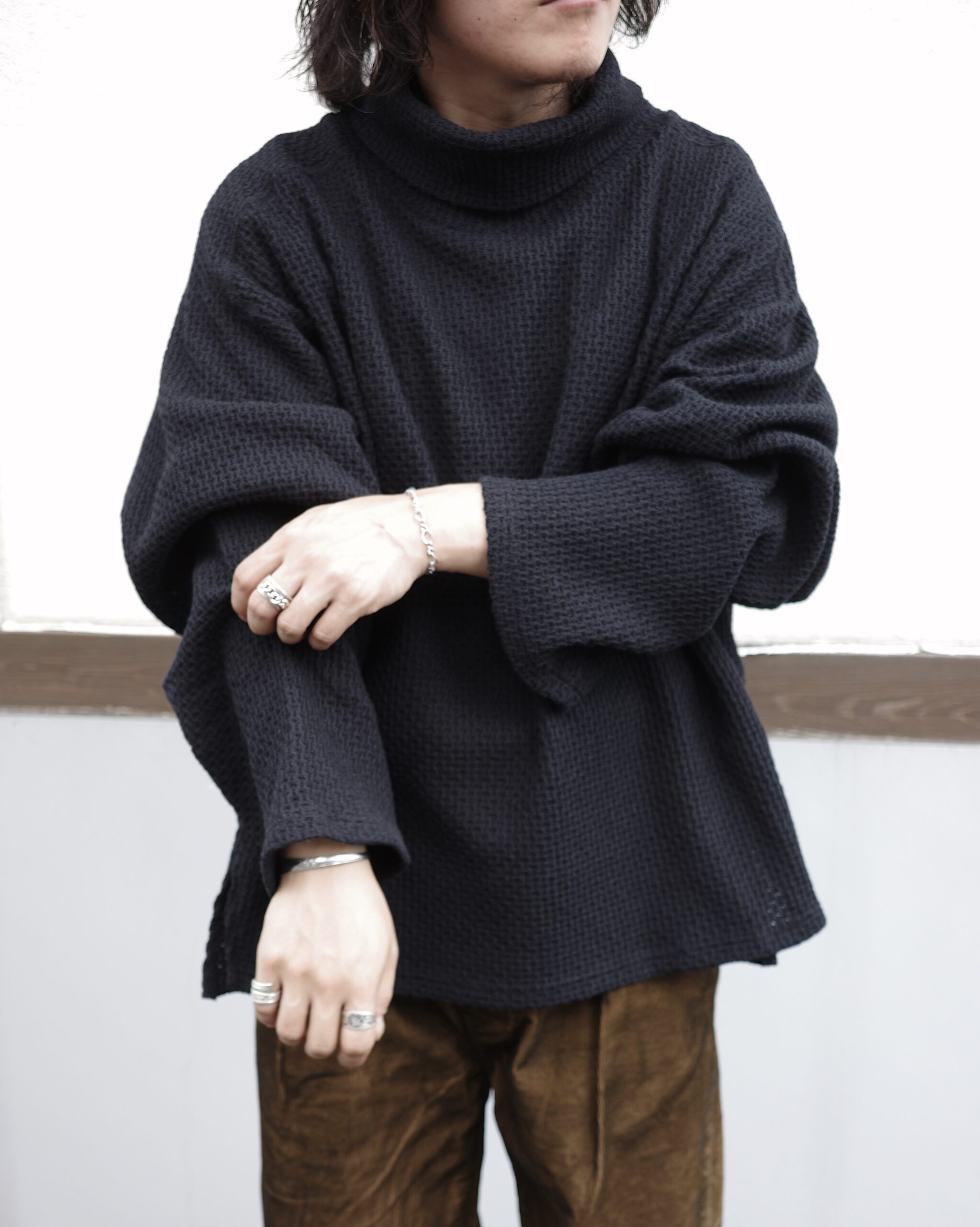 ANCELLM】CHAIN KNIT HI-NECK LS T-SHIRT・AGING CORDUROY PANTS  