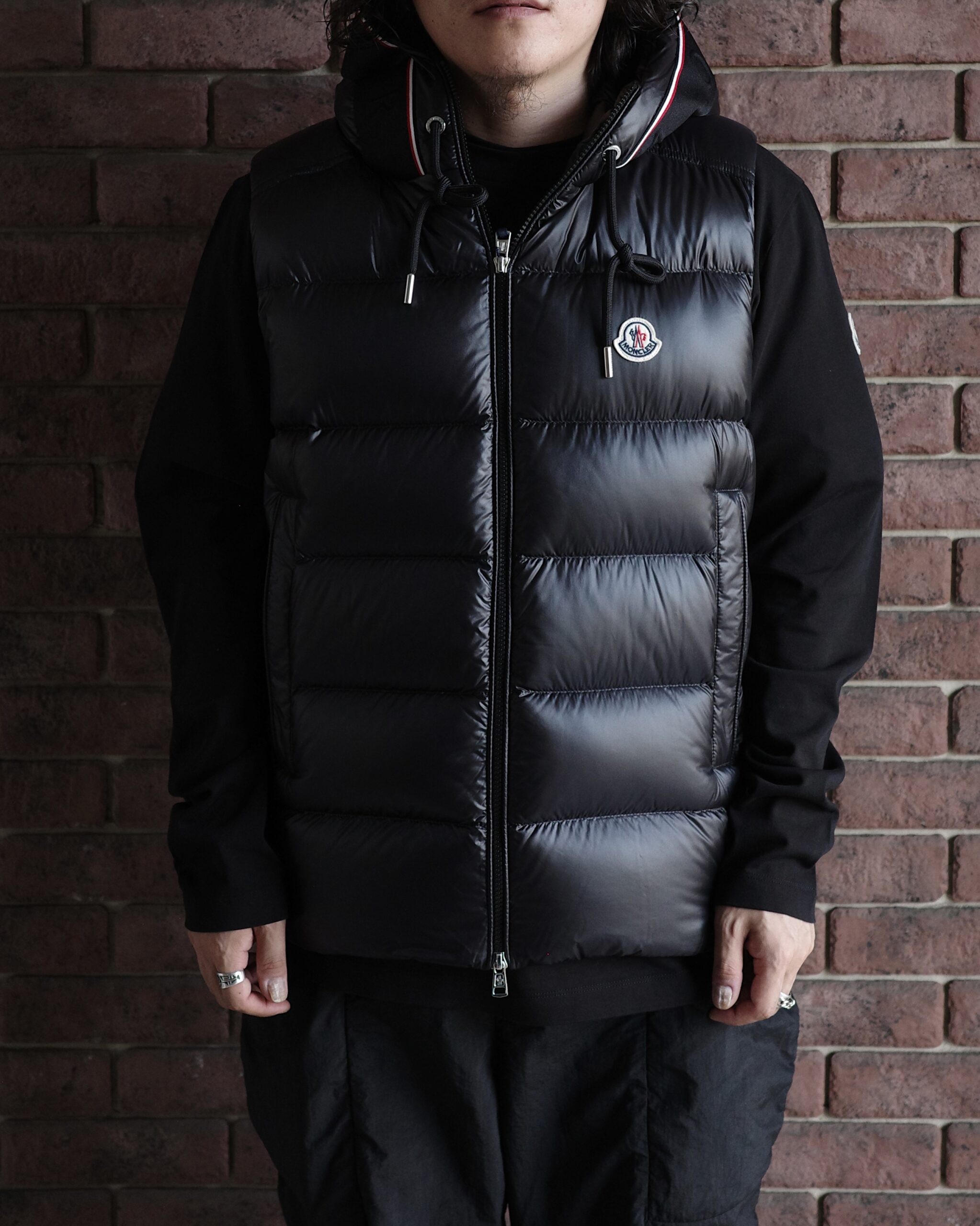 楽天市場】海外限定・日本未入荷カラー【2colors】MONCLER