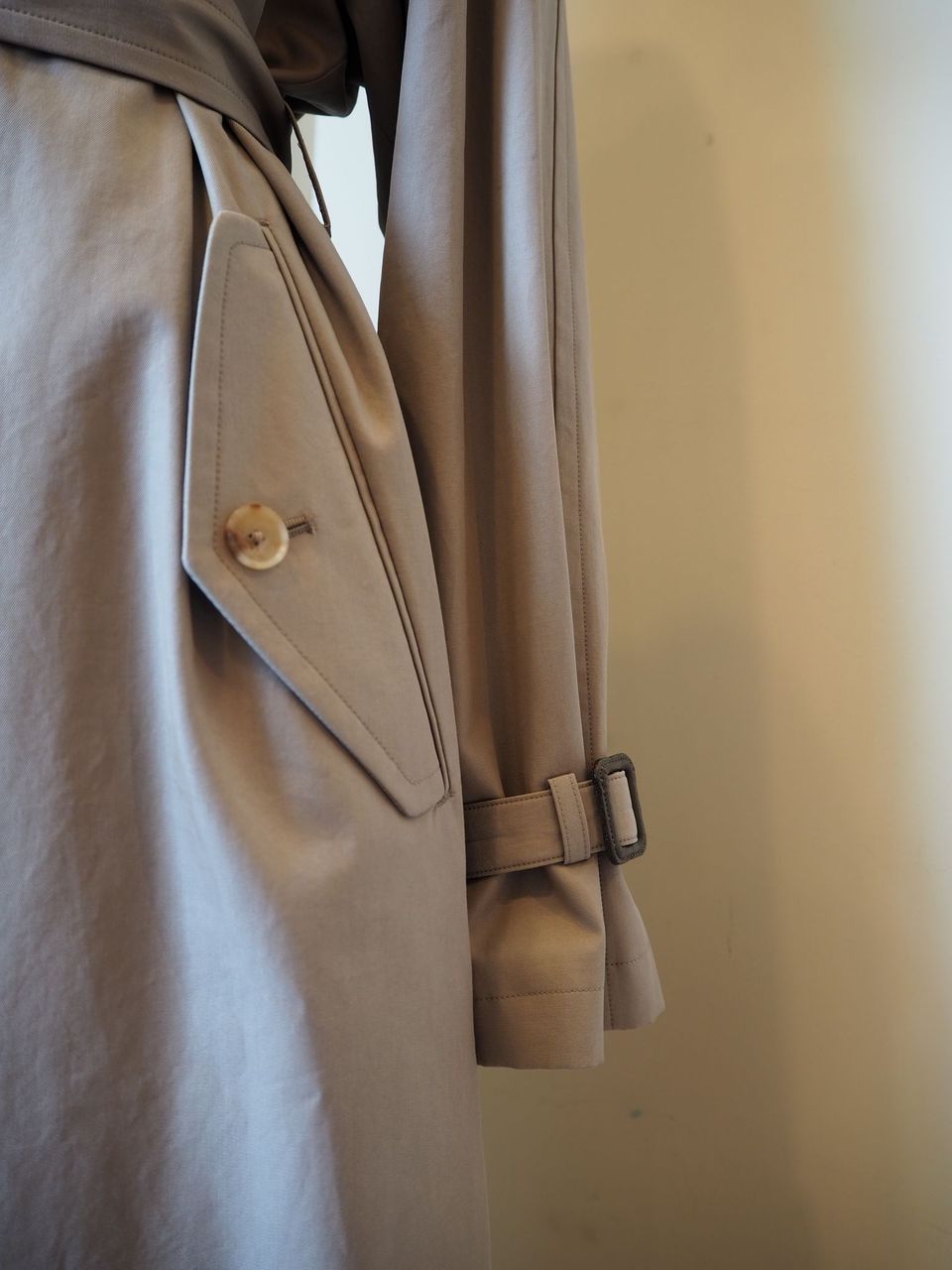 Washed Finx Chambray Trench Coat – La Garçonne