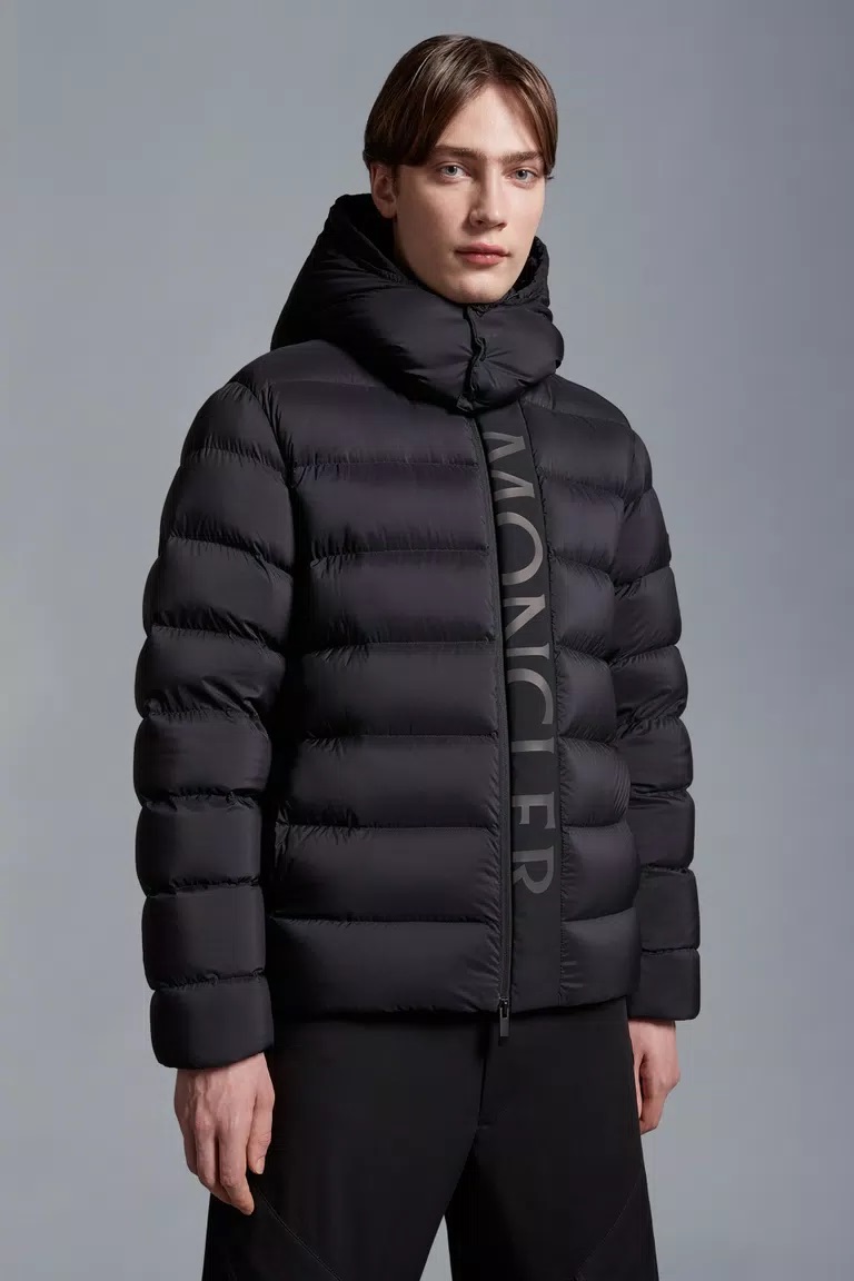 MONCLER】モンクレール 2023秋冬入荷第2弾 | CIENTO BLOG