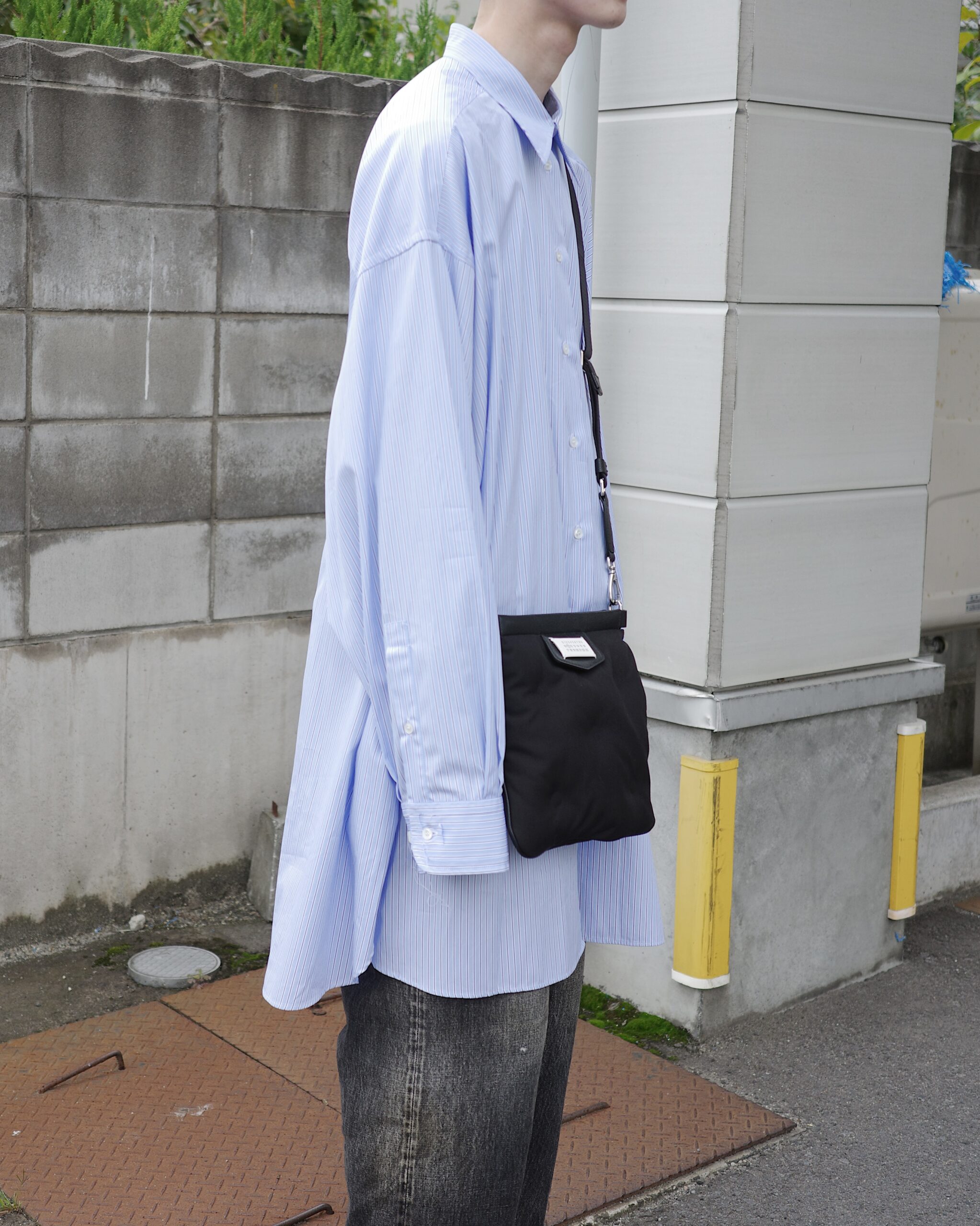 Martin Margiela マルタンマルジェラ  バックジップ シルクオーガンジー ノースリーブシャツ 51DL018038403 Maison Margiela（メゾンマルジェラ）の「Maison Margiela SHIRT