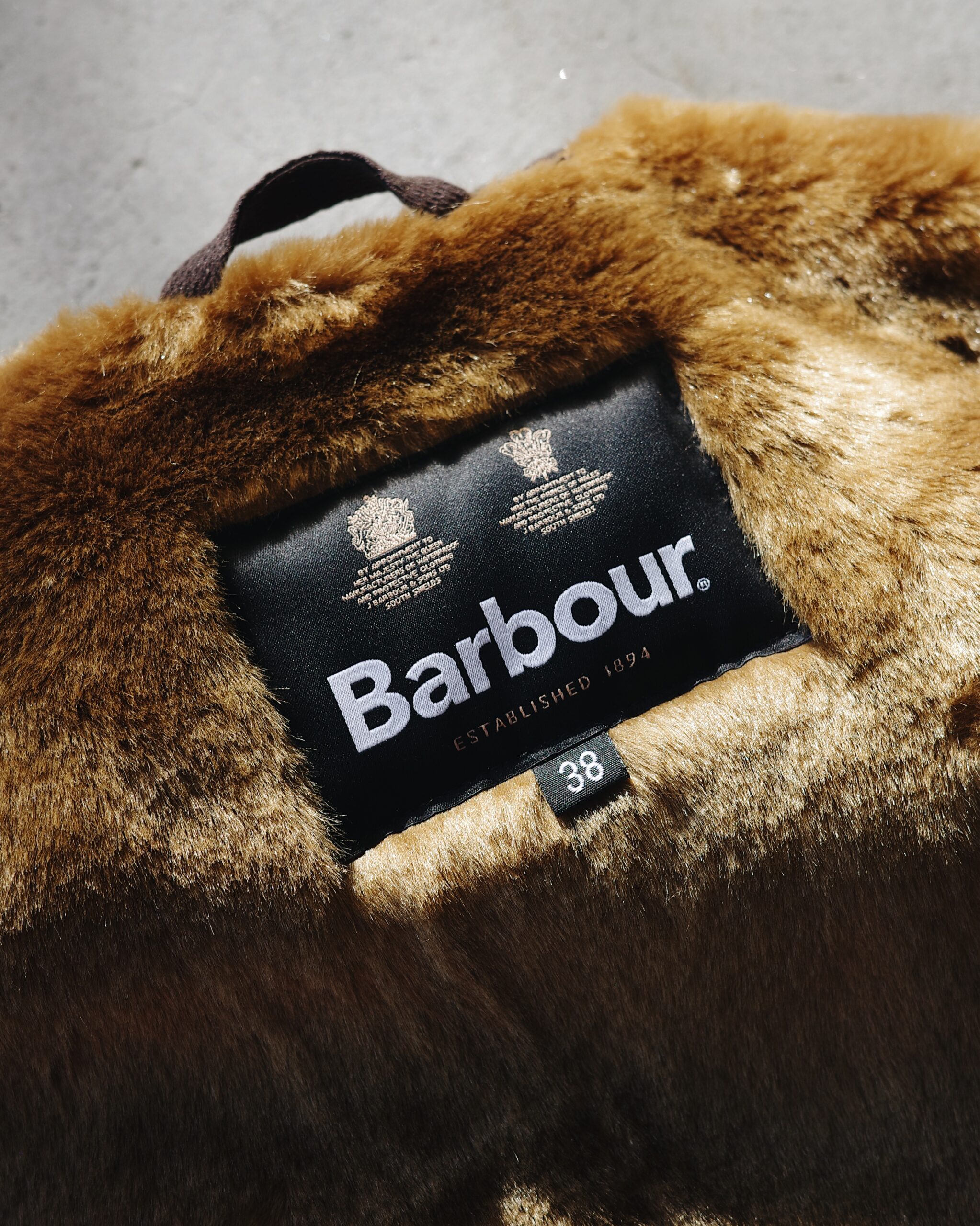 Barbour】バブアーのフロントジップファーライナーベスト