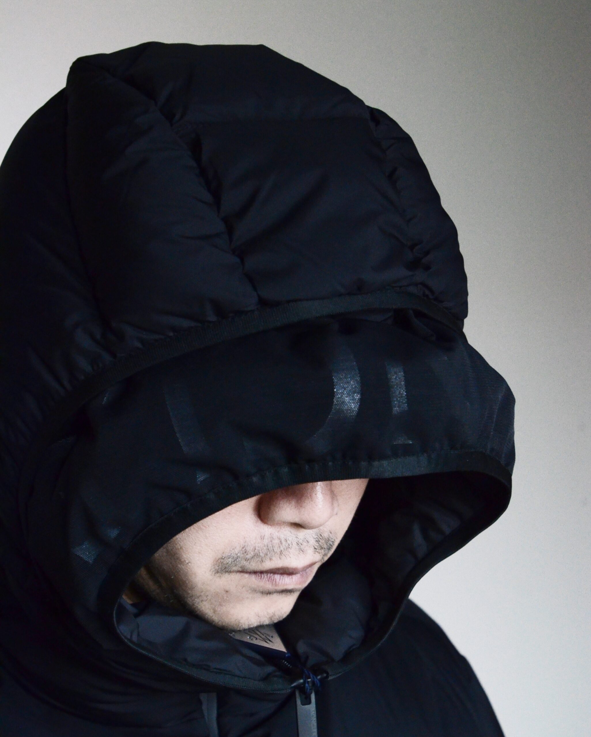 MONCLER モンクレール ダウンジャケット　冬に向けて如何でしょうか？ IMG_9366-1.jpg