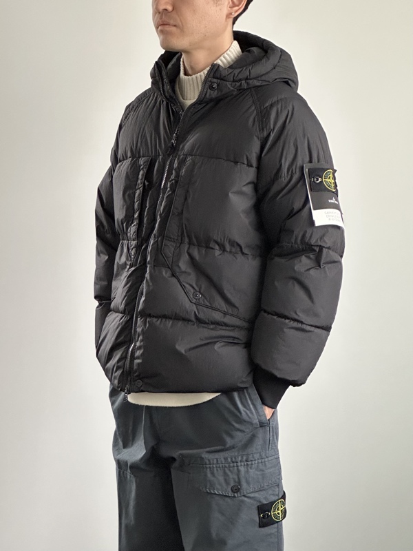 ストーンアイランド　Stone  フードマウント ストーンアイランド Stone Island フードマウント
