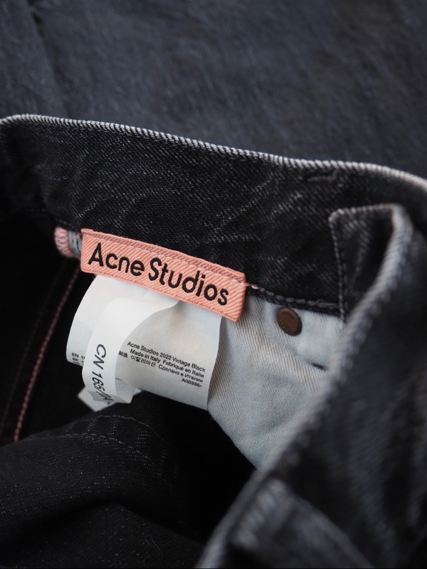 Acne Studios