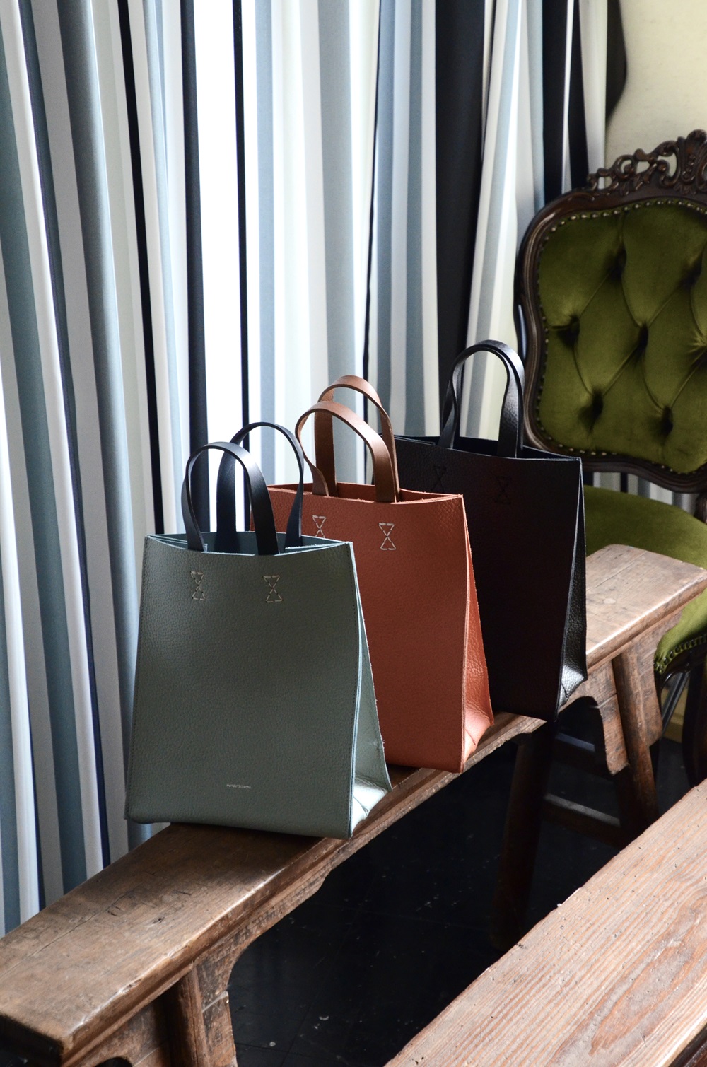 エンダースキーマ ネイビー　レザー バッグ Hender Scheme】エンダースキーマのバッグたち | CIENTO BLOG