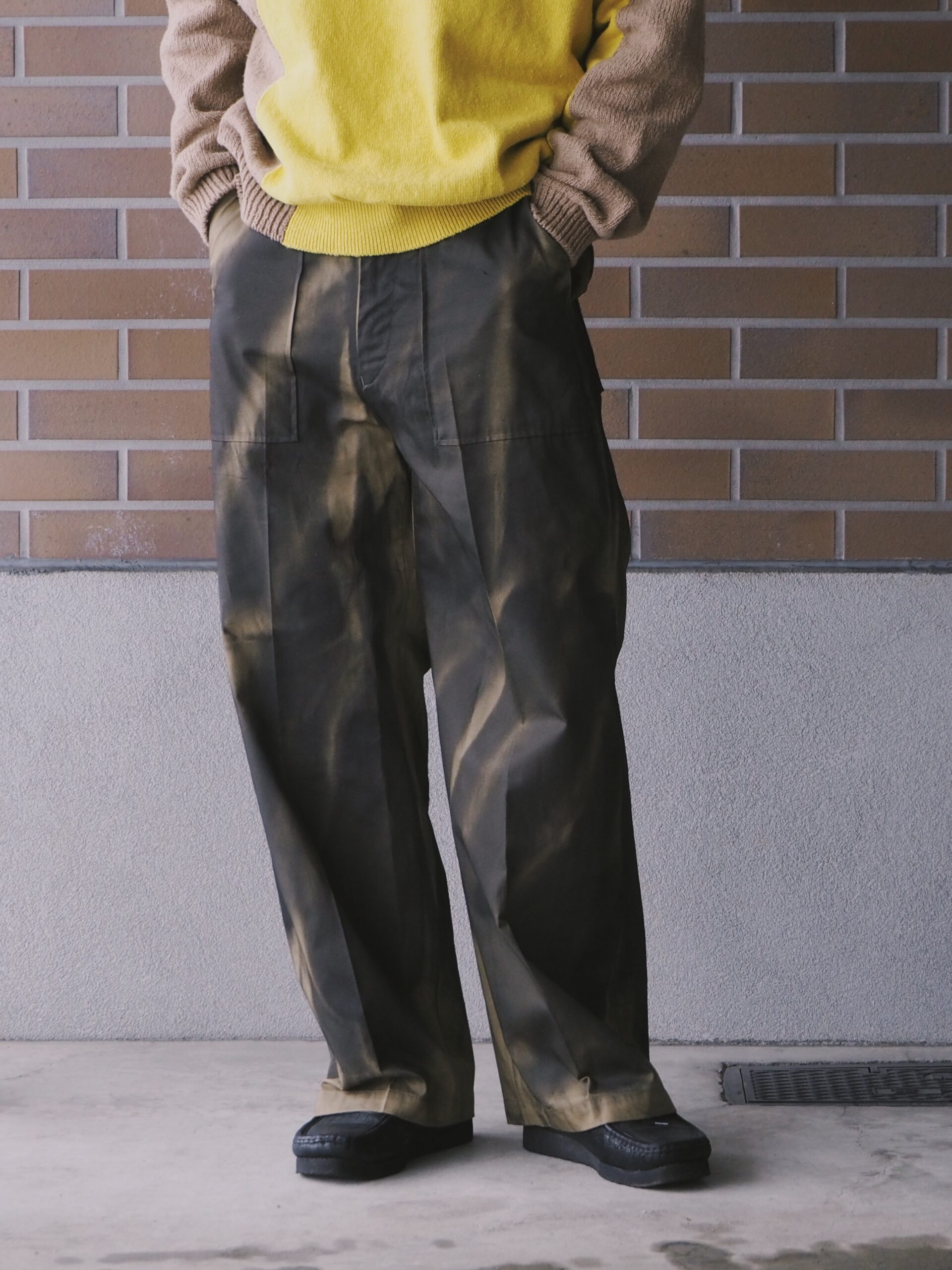 yoke 24ss spray printed baker pant