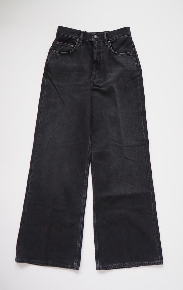 Acne Studios】の春デニム “リラックスフィットジーンズ 2022