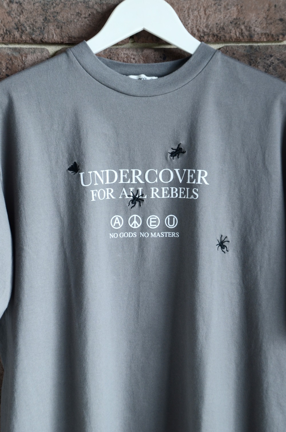 UNDERCOVER アンダーカバー