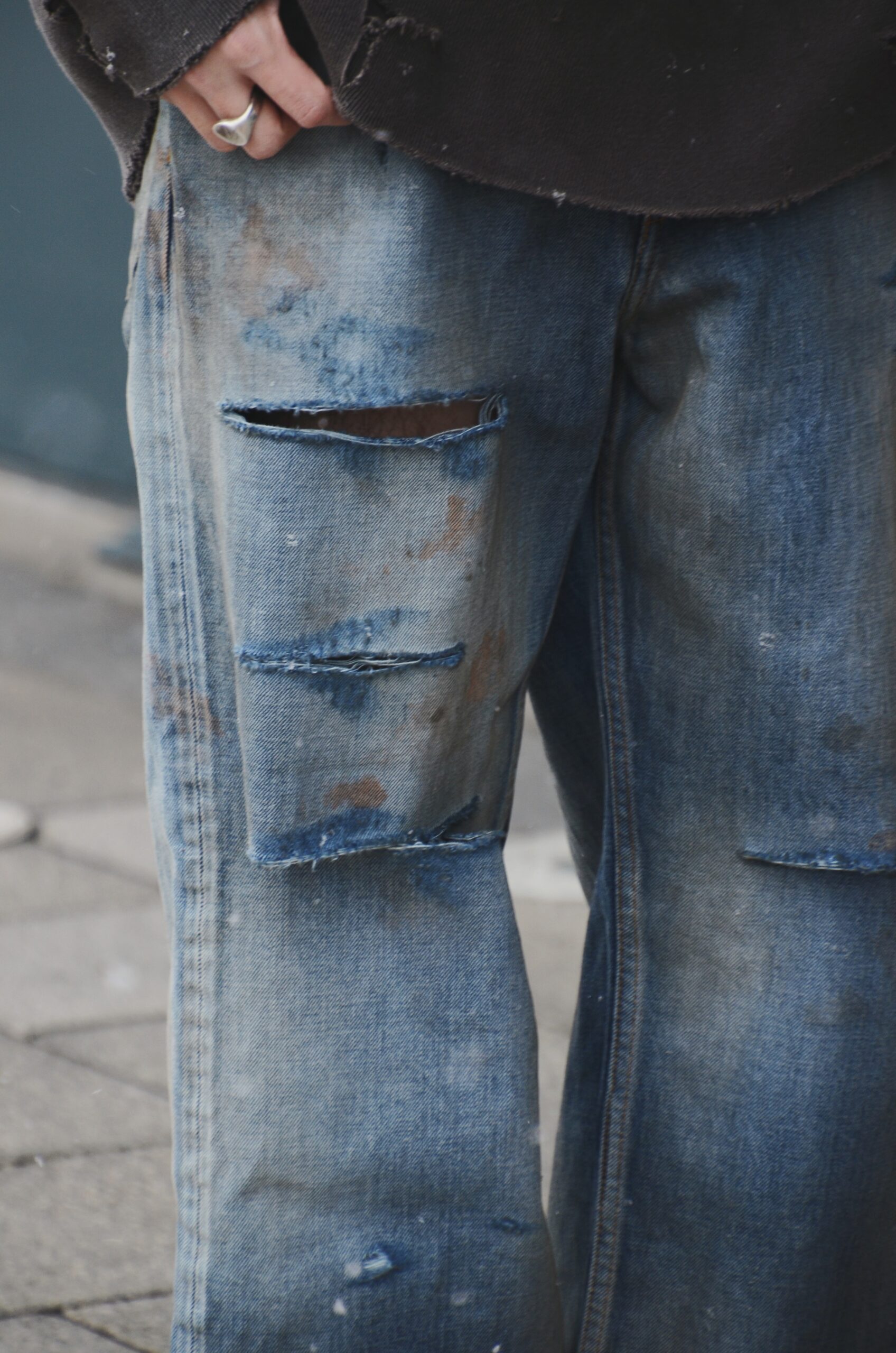 ANCELLM】CRASH SELVEDGE DENIM STRAIGHT 5P PANTS | CIENTO BLOG ANCELLM】CRASH SELVEDGE DENIM STRAIGHT 5P PANTS | CIENTO BLOG