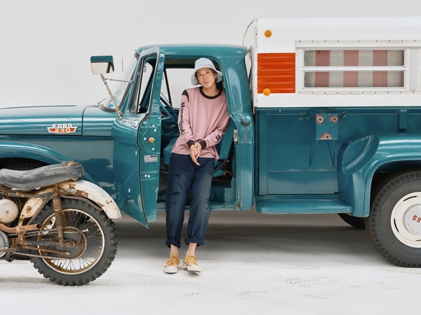 新品 未使用　VISVIM indigo camping trailer 法被 visvim ICT New York Pop-up Exclusive Noragi | Hypebeast