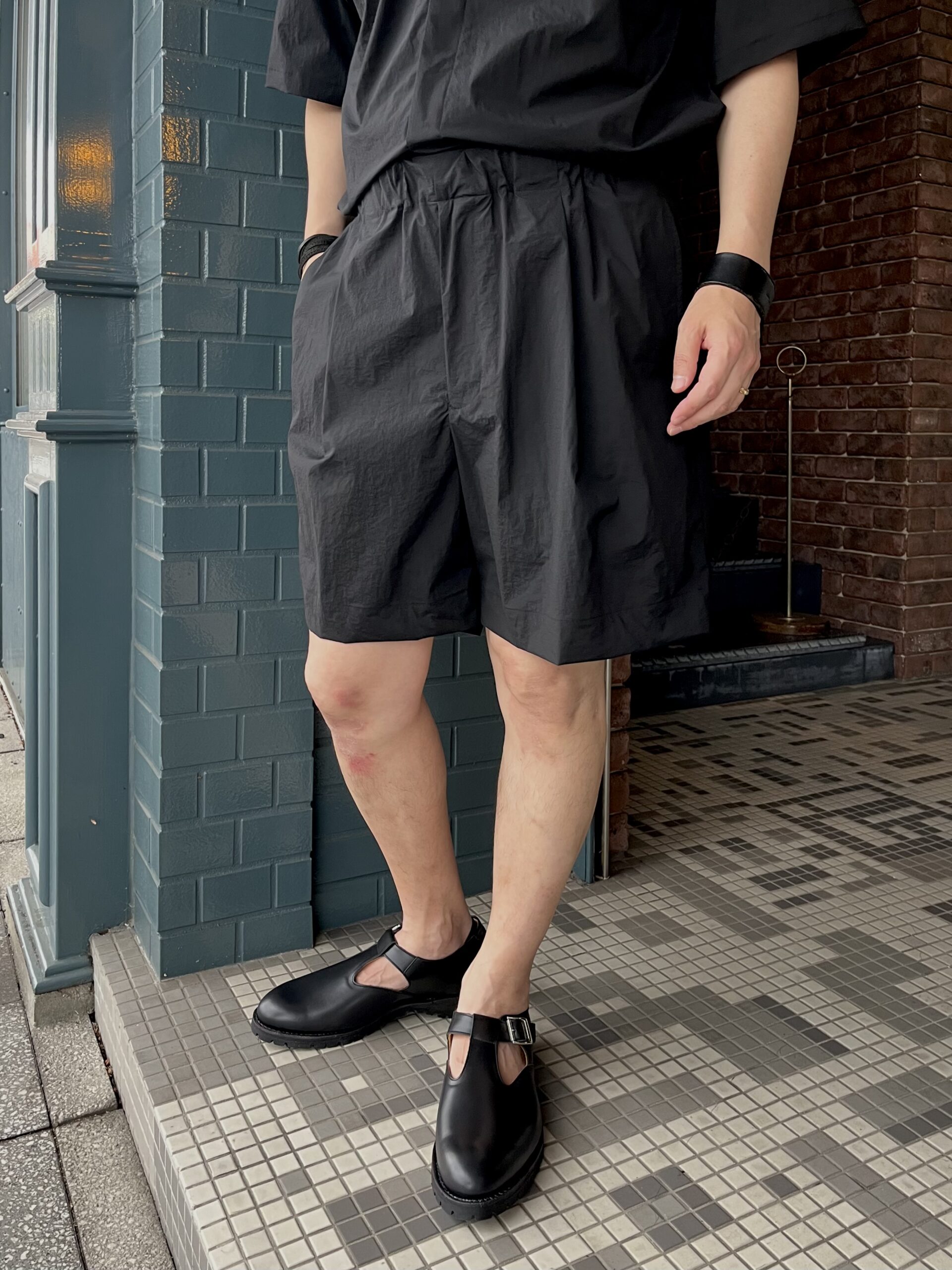 WEWILL】の劇的に軽いシャツ＆ショートパンツのセットアップ