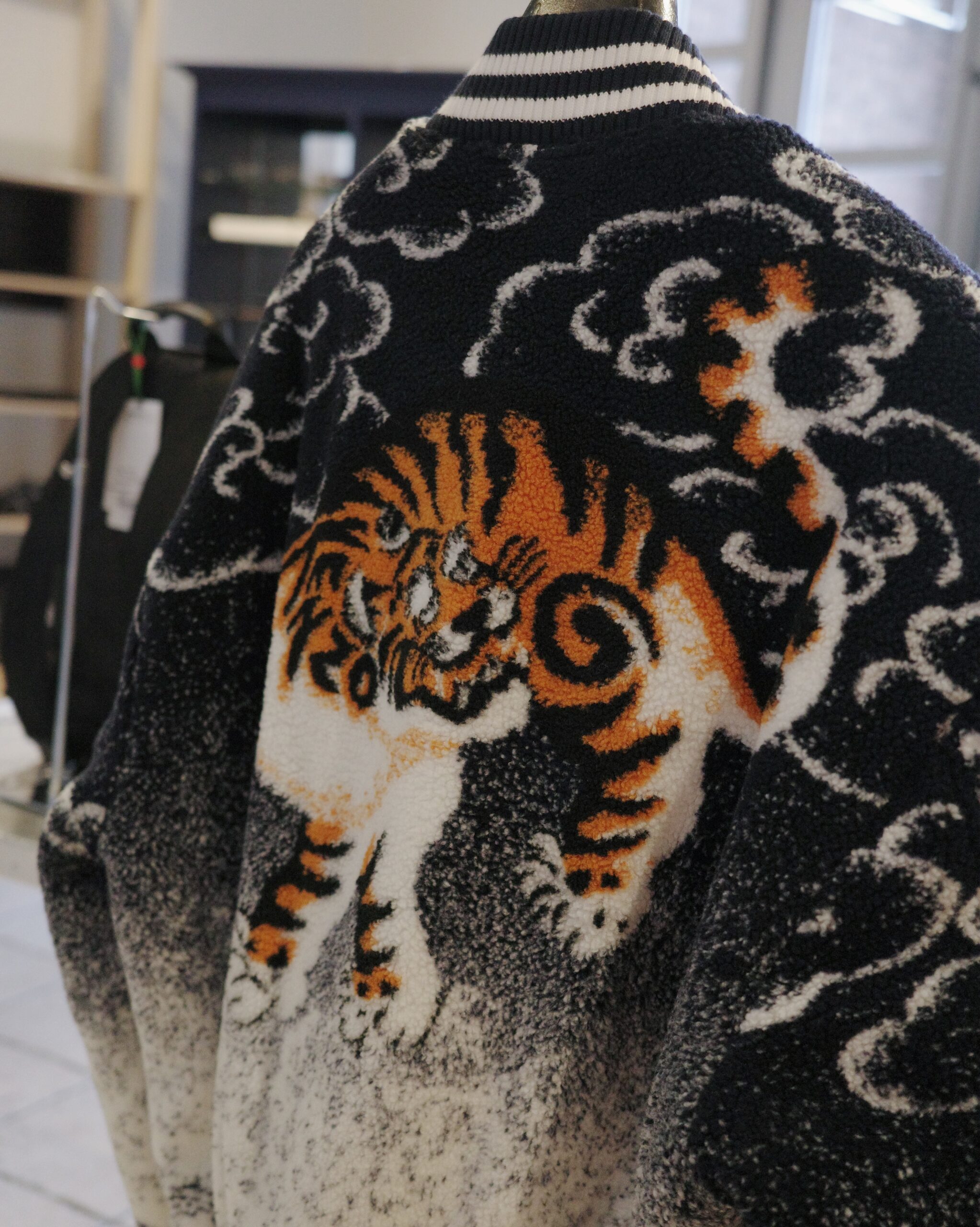 KENZO】CLOUD TIGER ボンバージャケット | CIENTO BLOG 