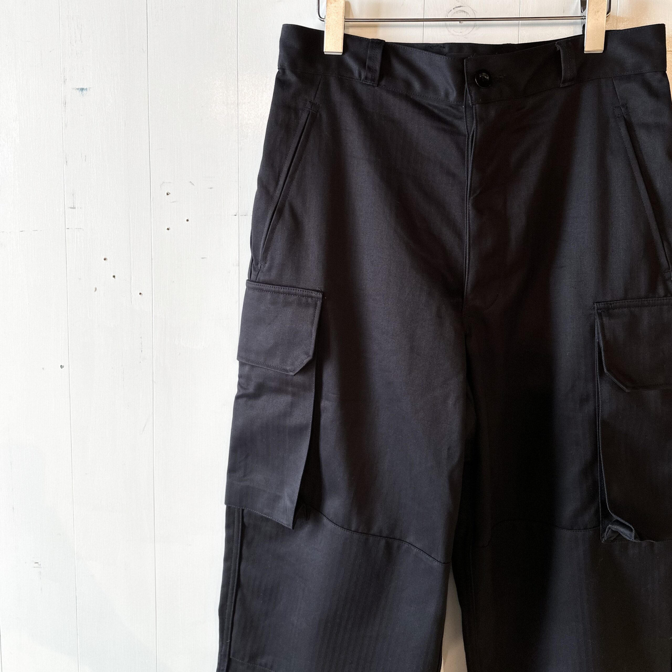 AUBERGE LATE47 NOIR（40） AUBERGE / オーベルジュ ： Late 47