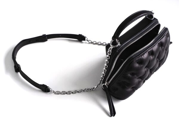 グラムスラムエンブロイダリートラペゾイド バッグ グレイシャル Maison Margiela - Glam Slam Strapezoid Bag バッグ グラム
