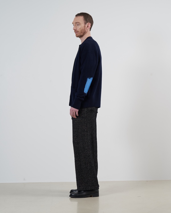 YOKE】秋色カーディガン“PAINTED ELBOW PATCH CARDIGAN
