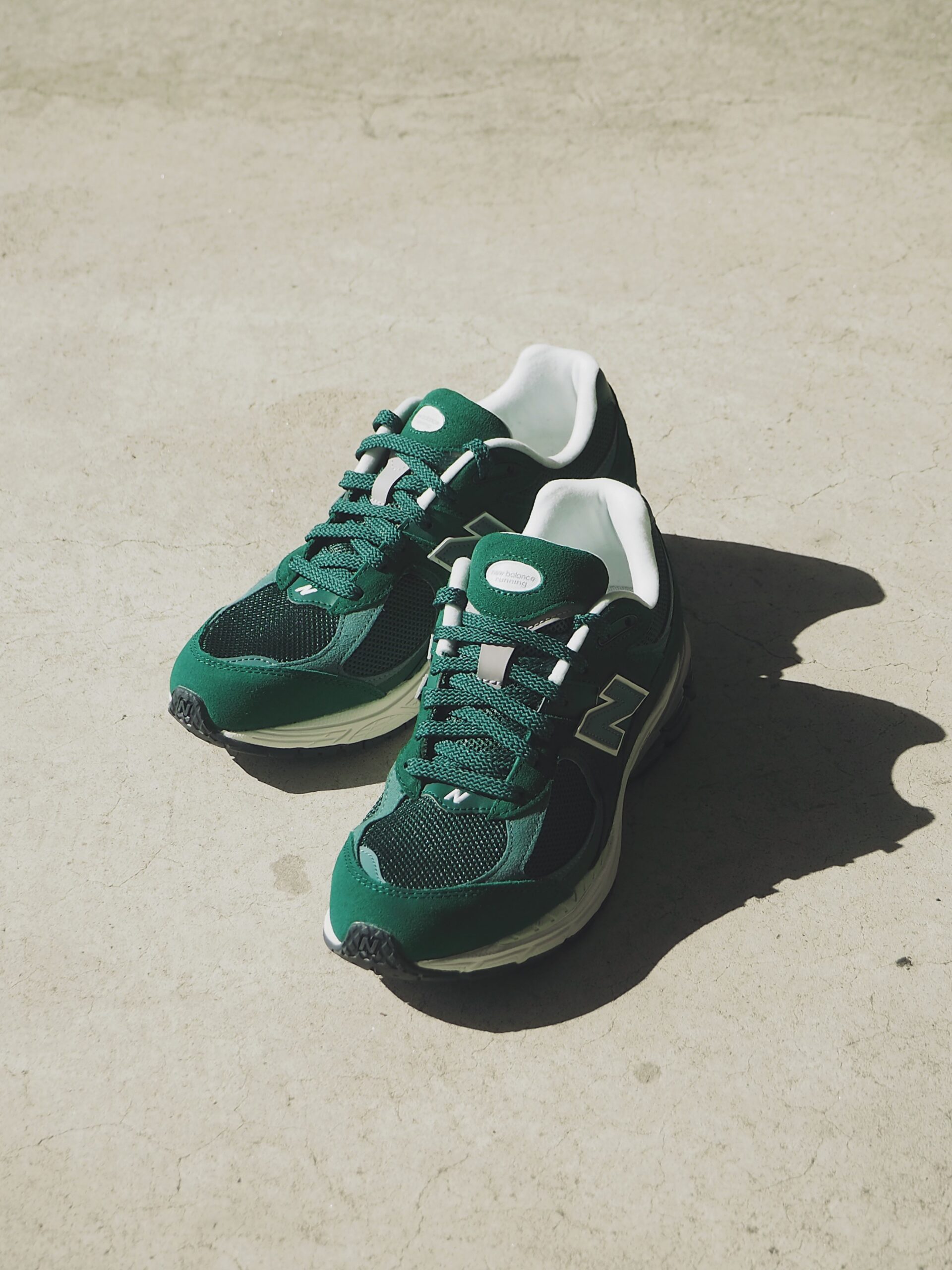 New Balance】 人気モデル”2002R”の新色が届きました | CIENTO BLOG