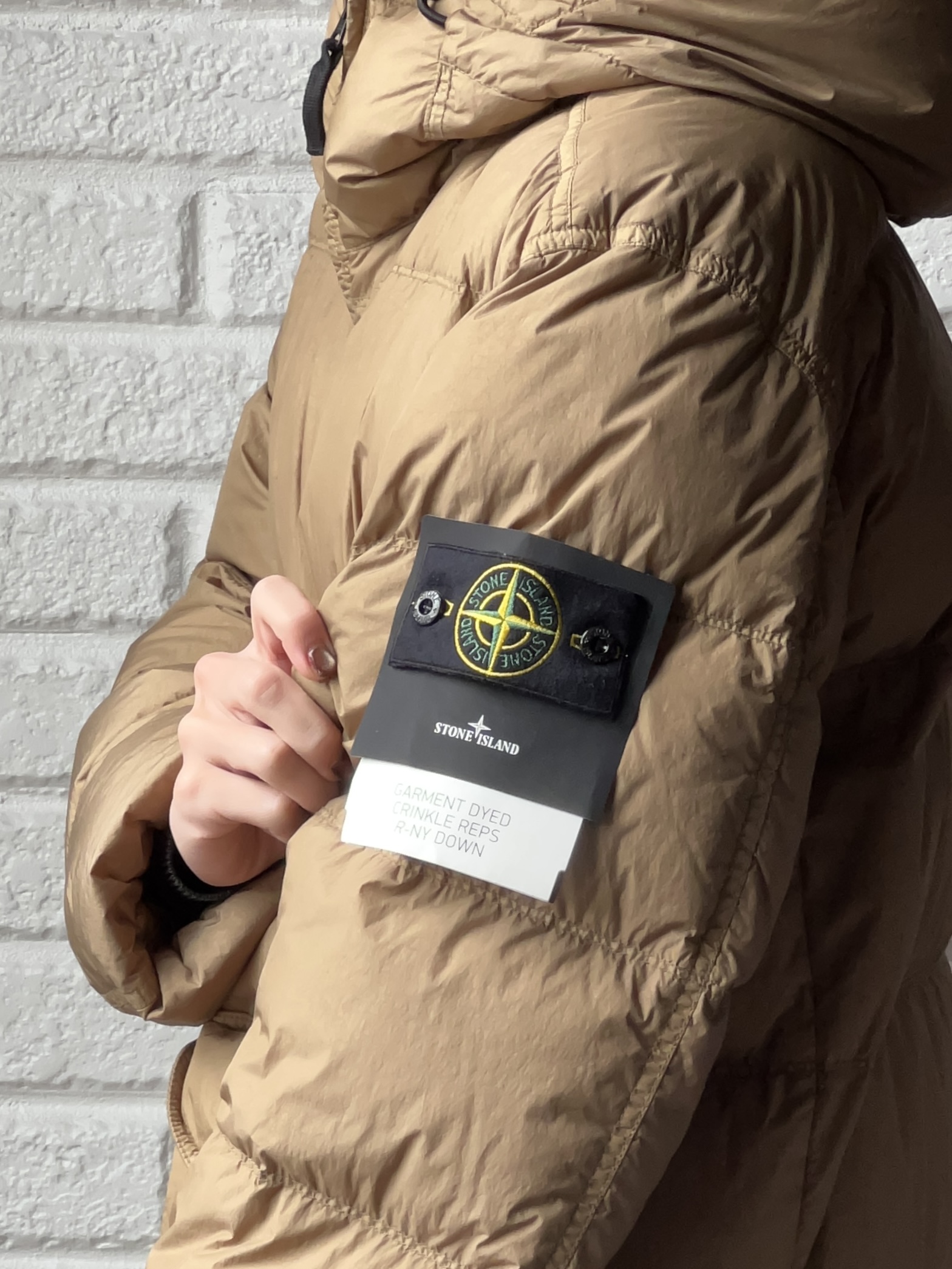 独自のテキスタイルと革新的デザインで魅了する【STONE ISLAND】の 