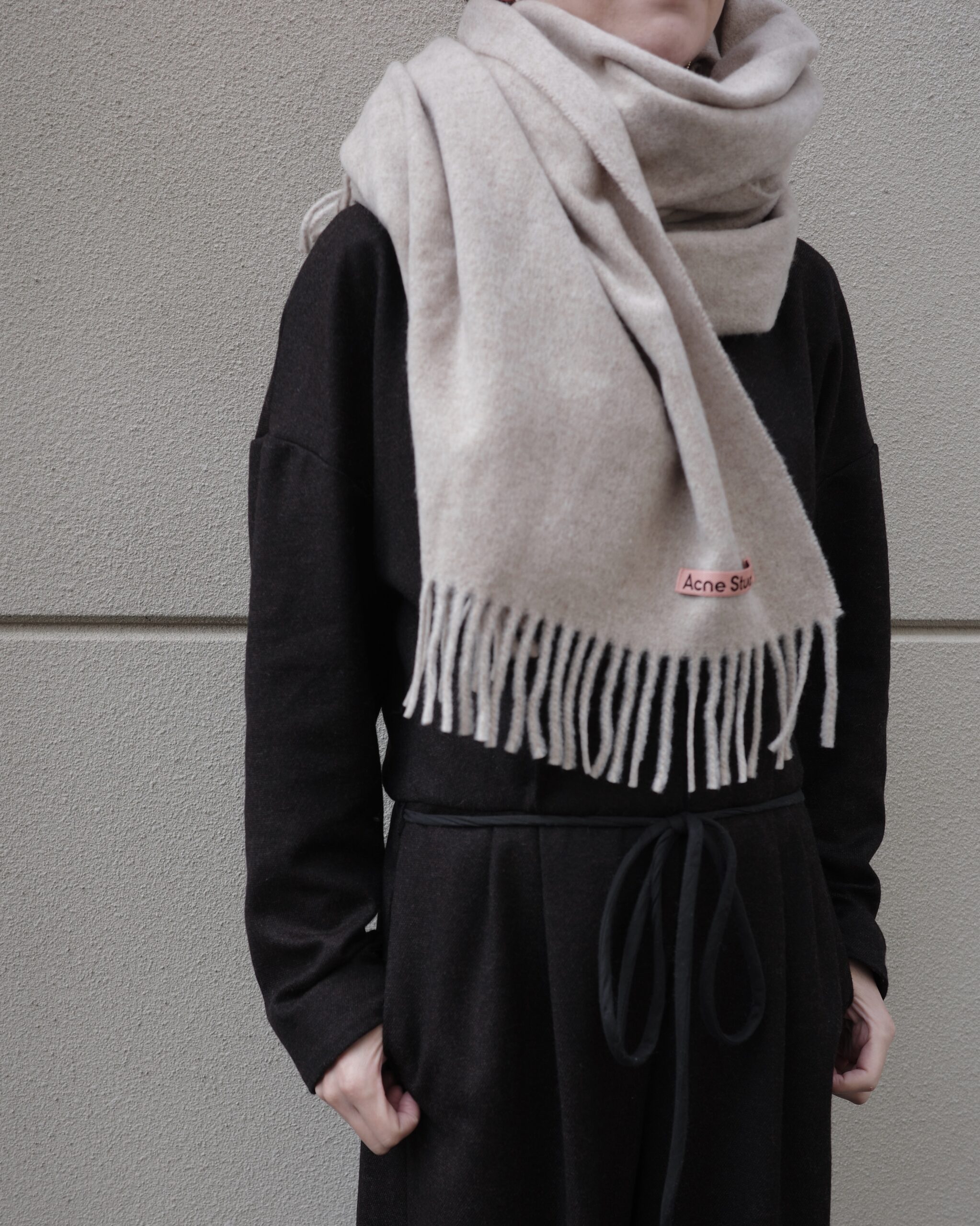 収納袋付 acnestudios アクネストゥディオズ マフラー ストール のけぞり