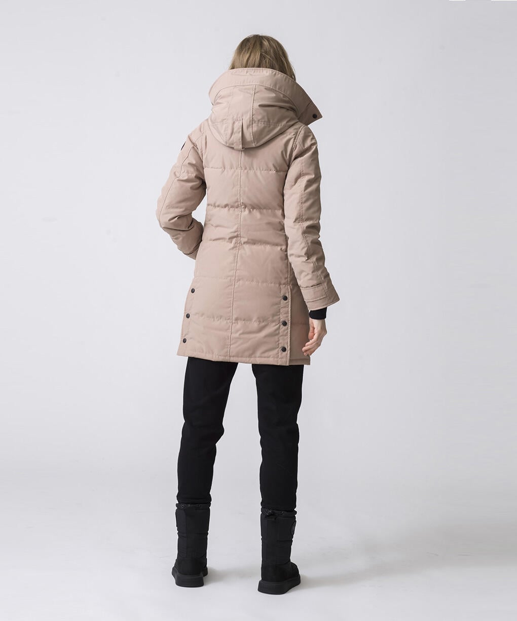 アウターウィーク 【CANADA GOOSE】Mackenzie Parka Black Label