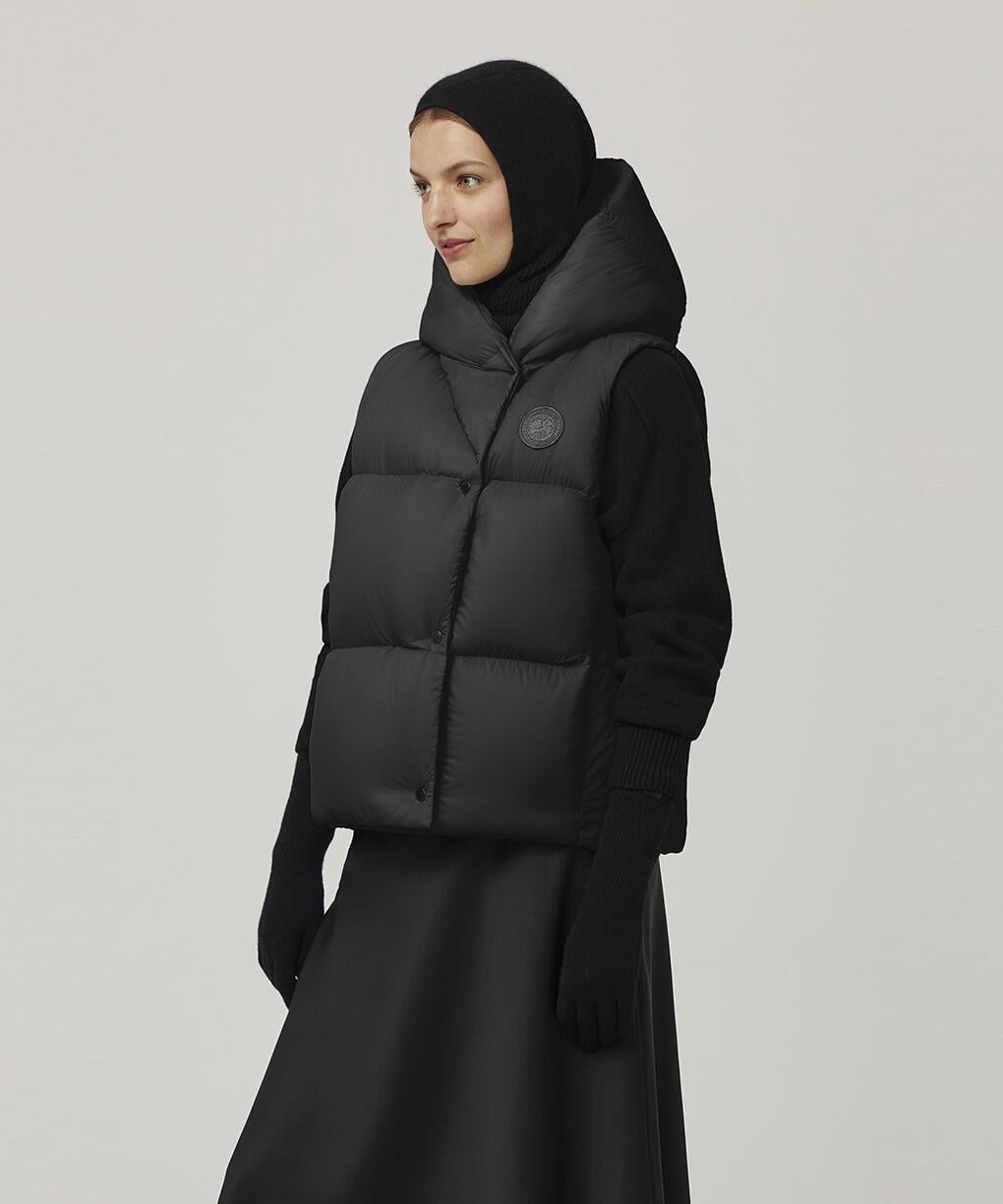 今週限定値引！TheNorth FeceBandana Hooded Ss（Nike sacai Men 