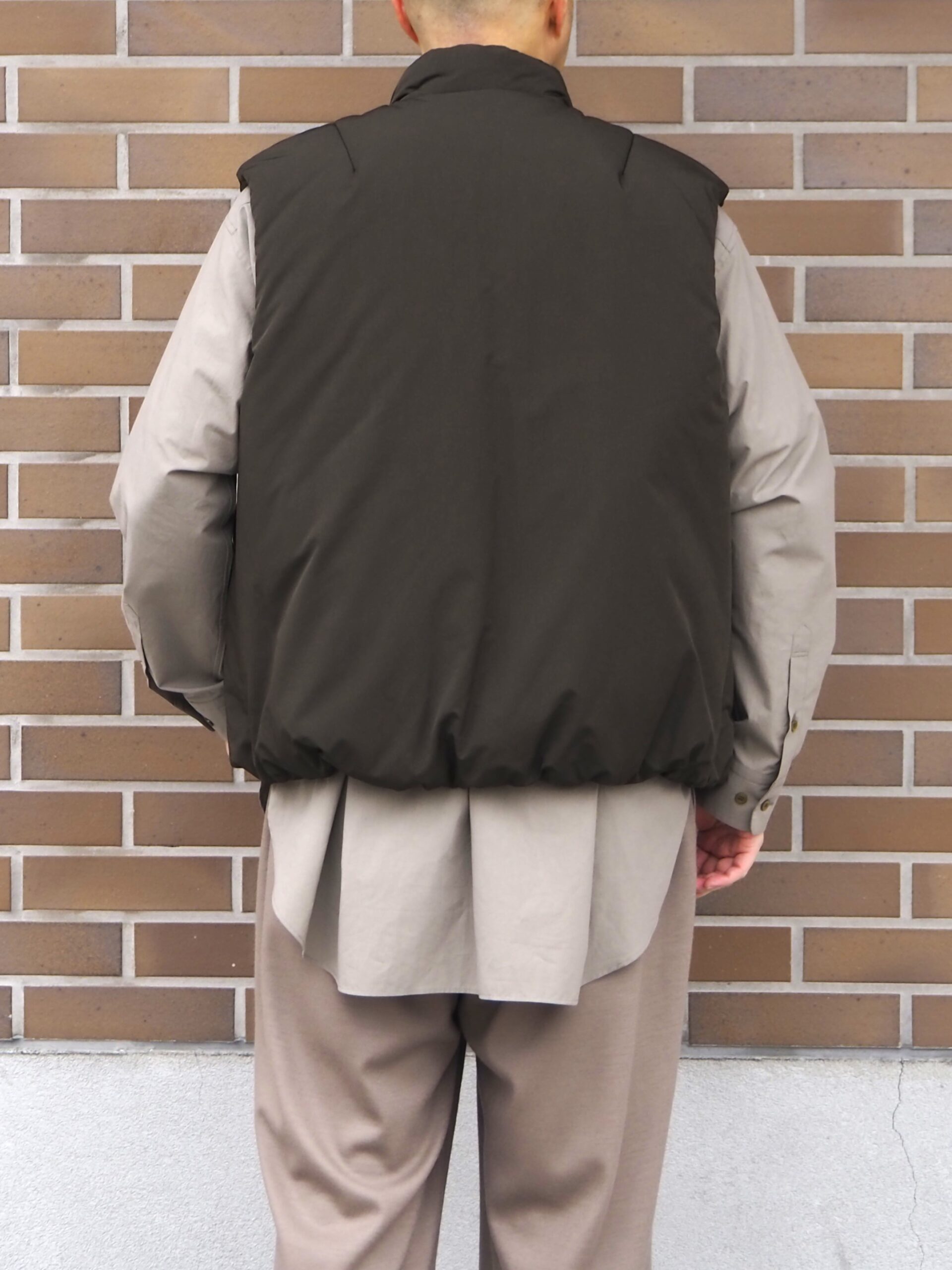 WEWILL SOLID PUFFER VEST ウィーウィル ベスト KHAKI b