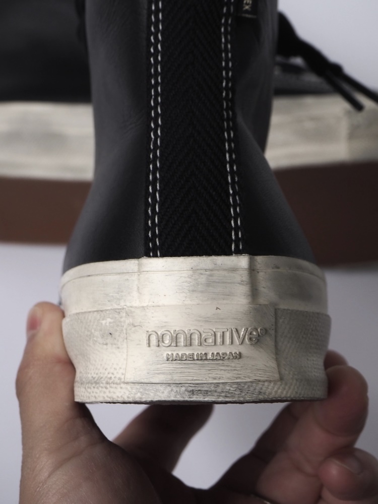nonnative】今季のセンタージップは初の”レザー(表革)”です nonnative】今季のセンタージップは初の”レザー(表革)”です